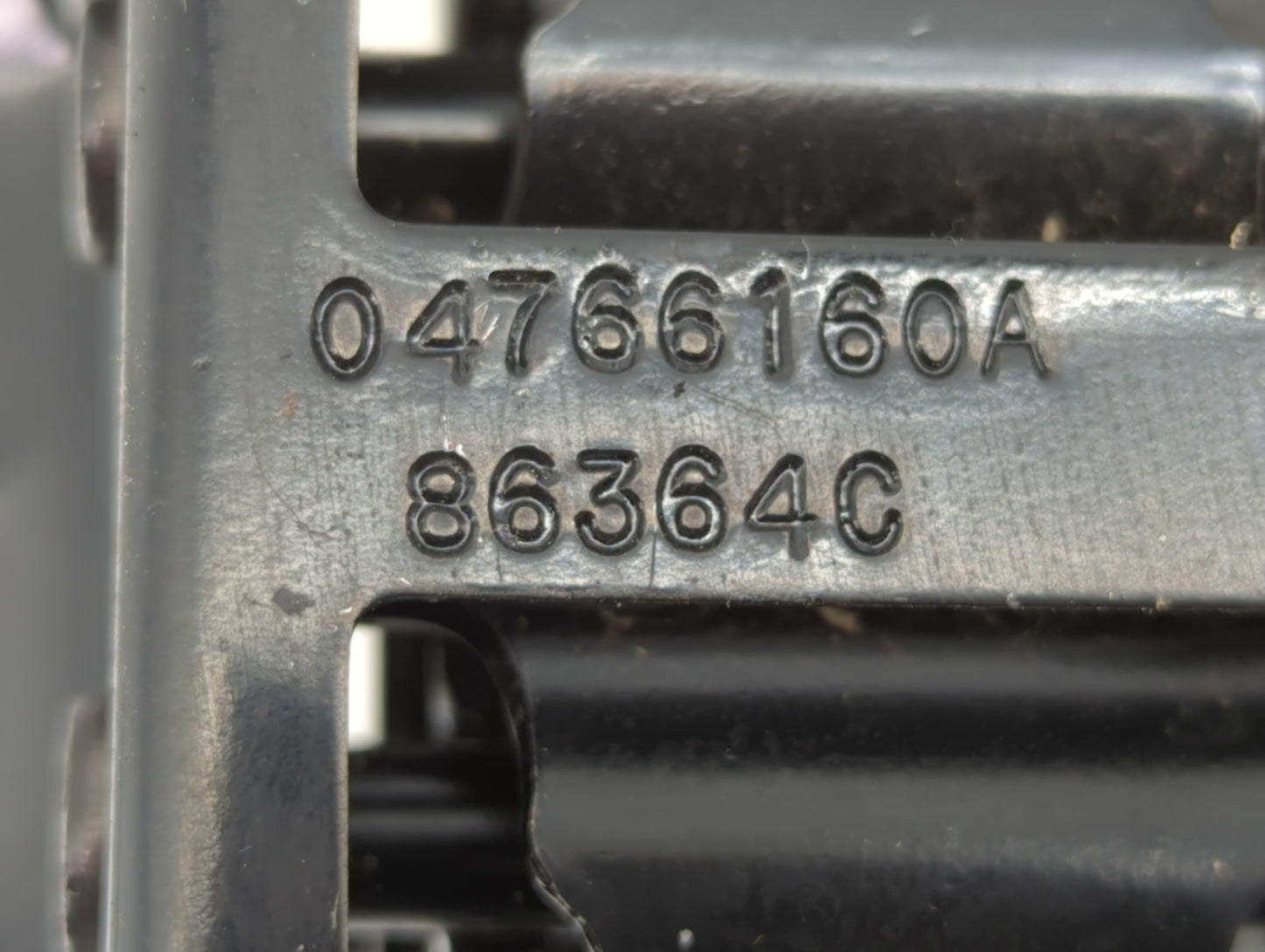 2011 Chrysler 200 Spare Scissor Car Jack - Oemusedautoparts1.com