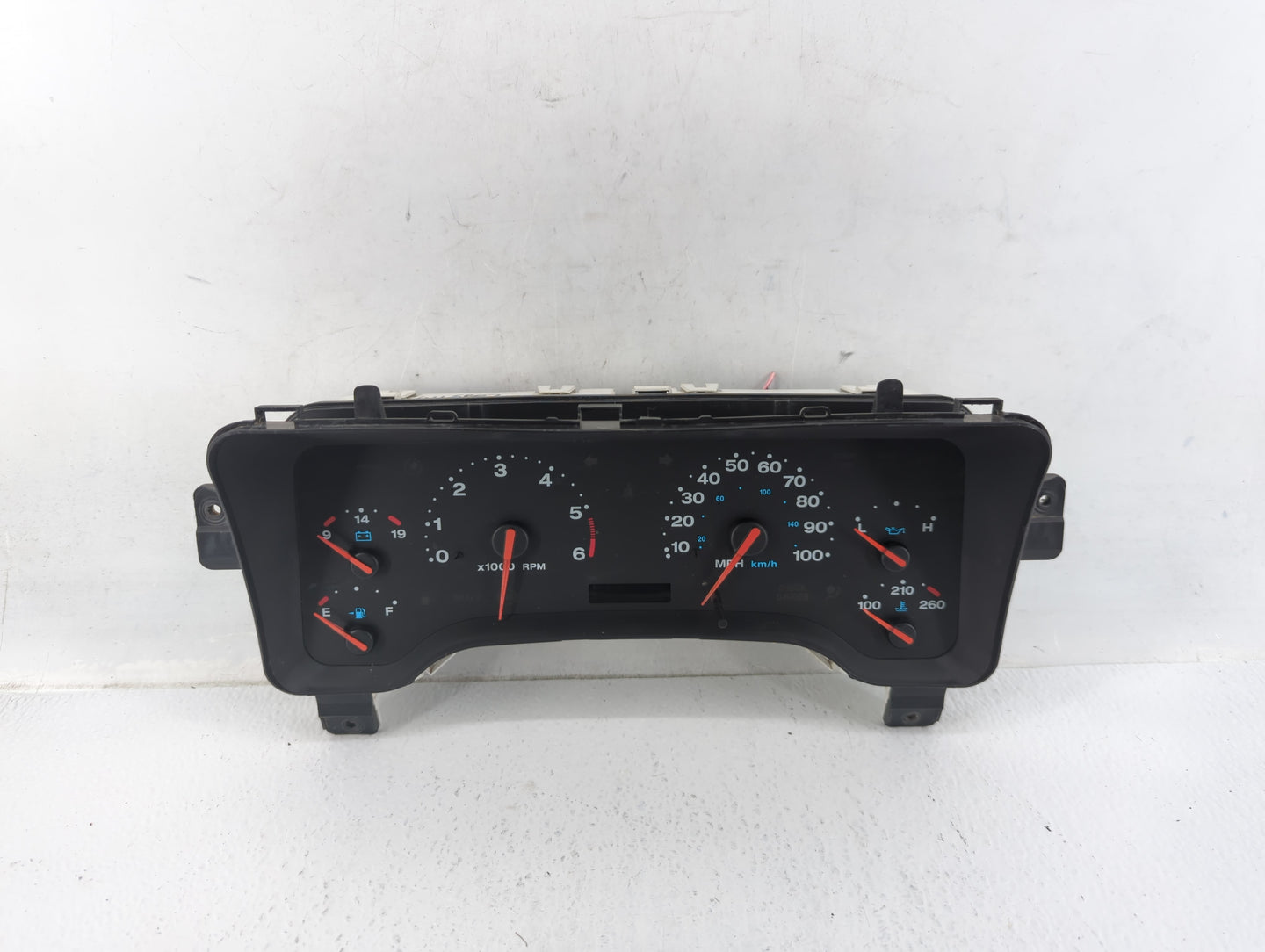 2011-2014 Chrysler 200 Instrument Cluster Speedometer Gauges P/N:P56047016AD Fits Fits 2011 2012 2013 2014 OEM Used Auto Par