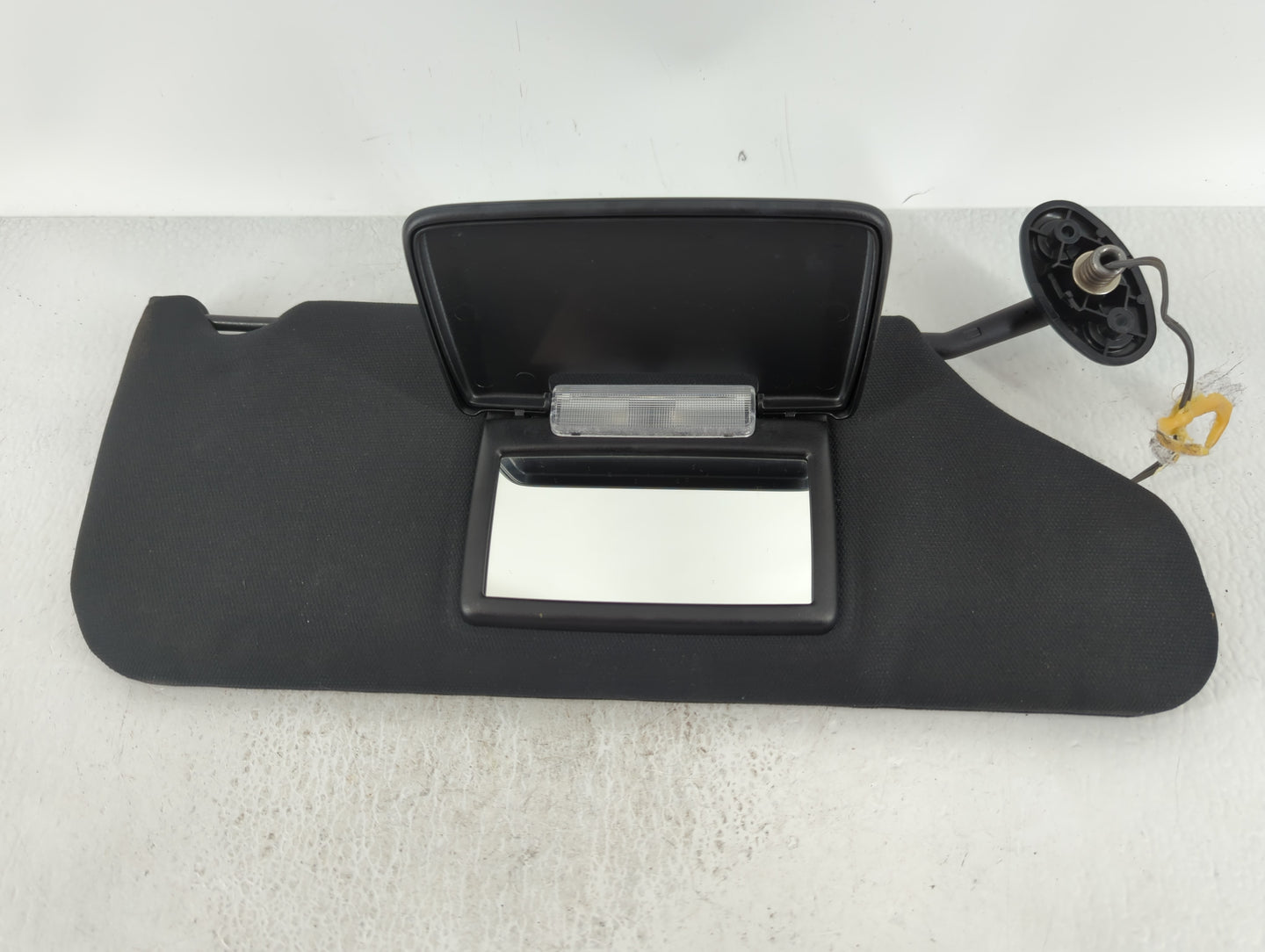 2011-2014 Chrysler 200 Sun Visor Shade Replacement Passenger Right Mirror Fits Fits 2011 2012 2013 2014 OEM Used Auto Parts 