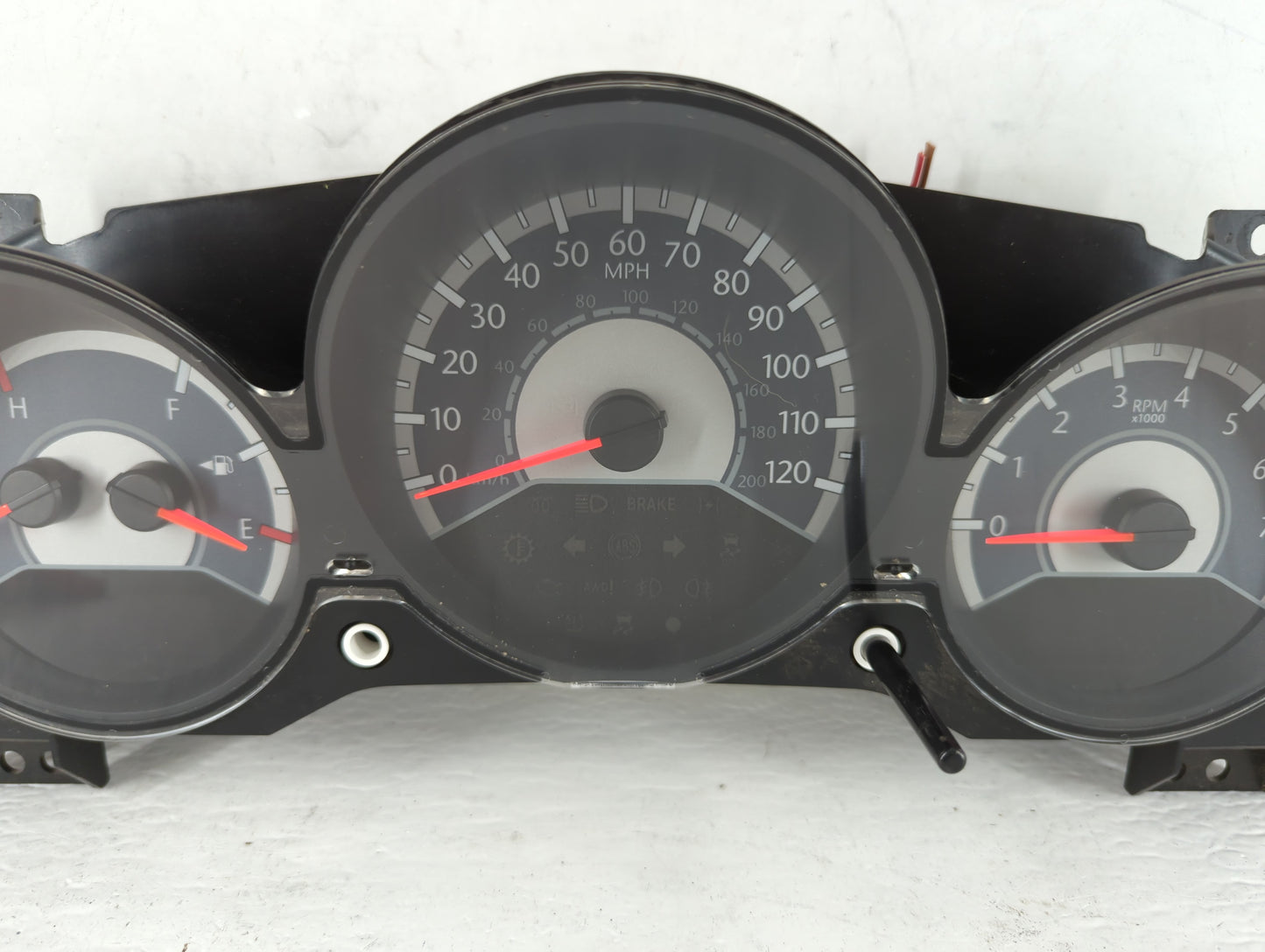 2011-2014 Chrysler 200 Instrument Cluster Speedometer Gauges P/N:P56046514AC Fits Fits 2011 2012 2013 2014 OEM Used Auto Par