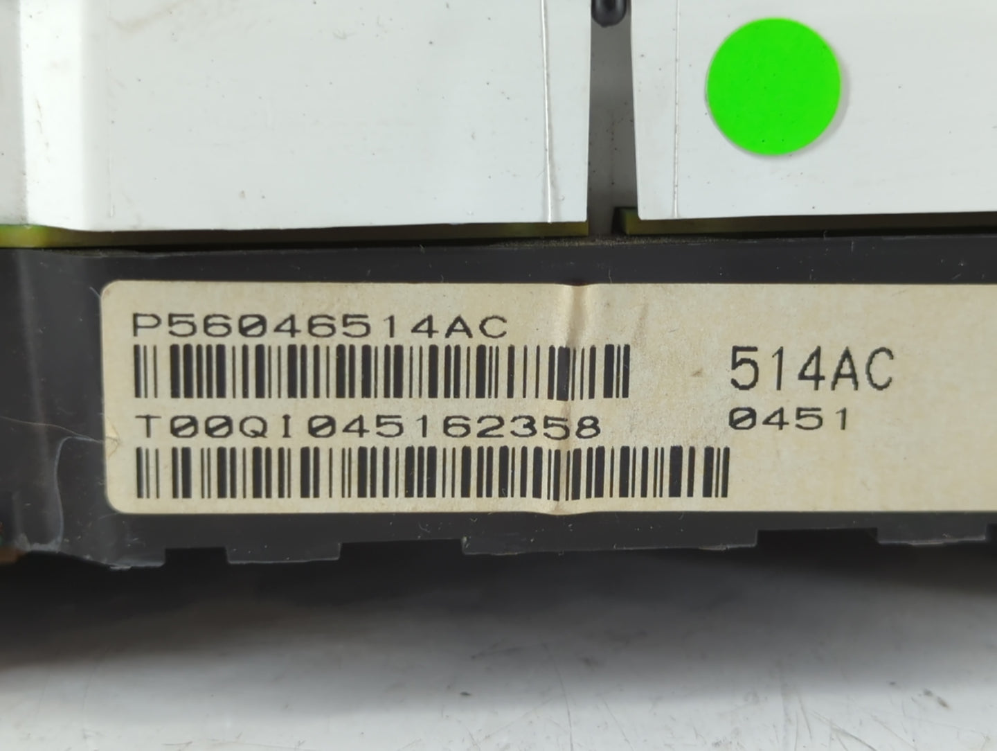 2011-2014 Chrysler 200 Instrument Cluster Speedometer Gauges P/N:P56046514AC Fits Fits 2011 2012 2013 2014 OEM Used Auto Par