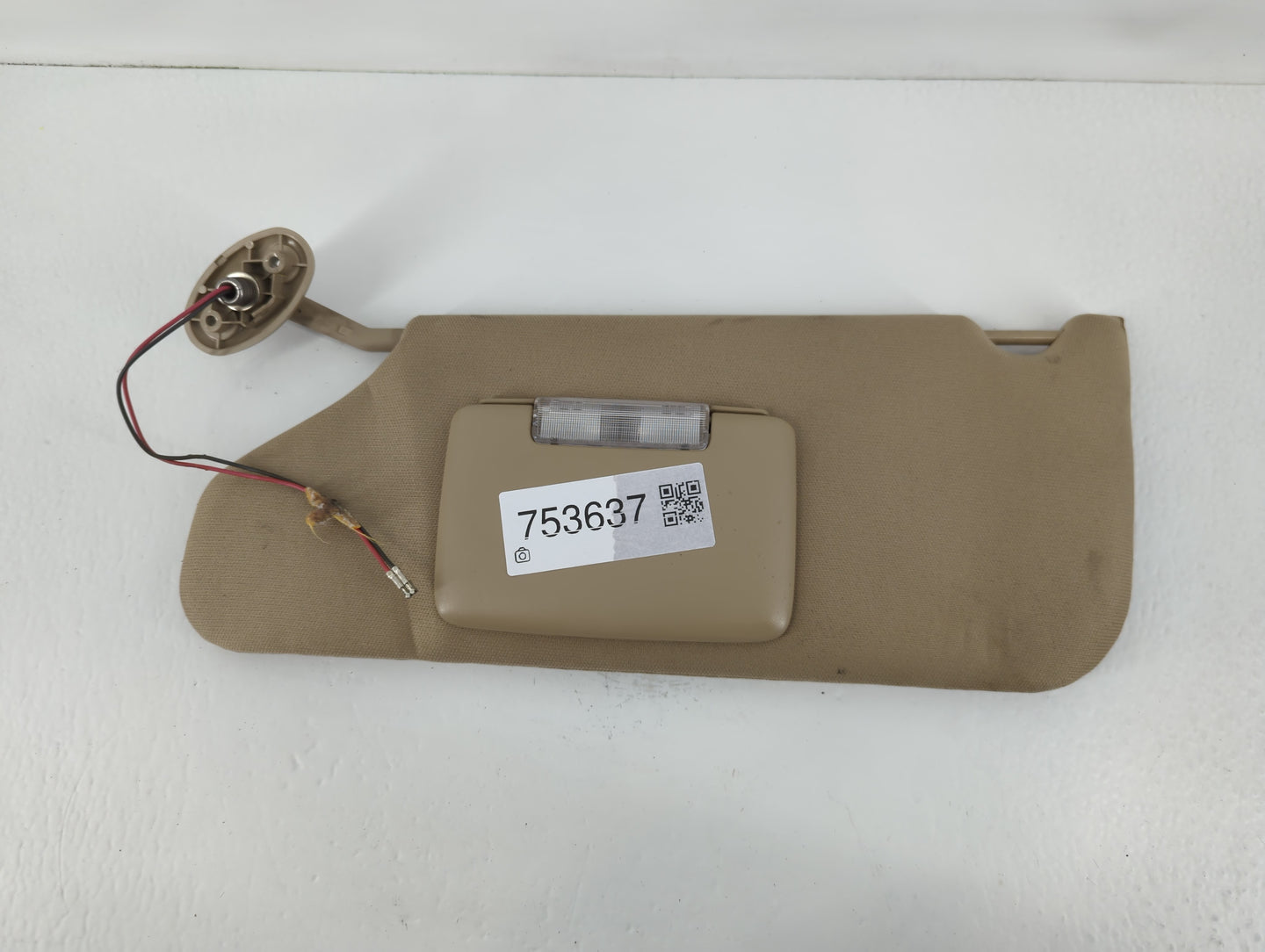 2011-2014 Chrysler 200 Sun Visor Shade Replacement Driver Left Mirror Fits Fits 2011 2012 2013 2014 OEM Used Auto Parts - Oe