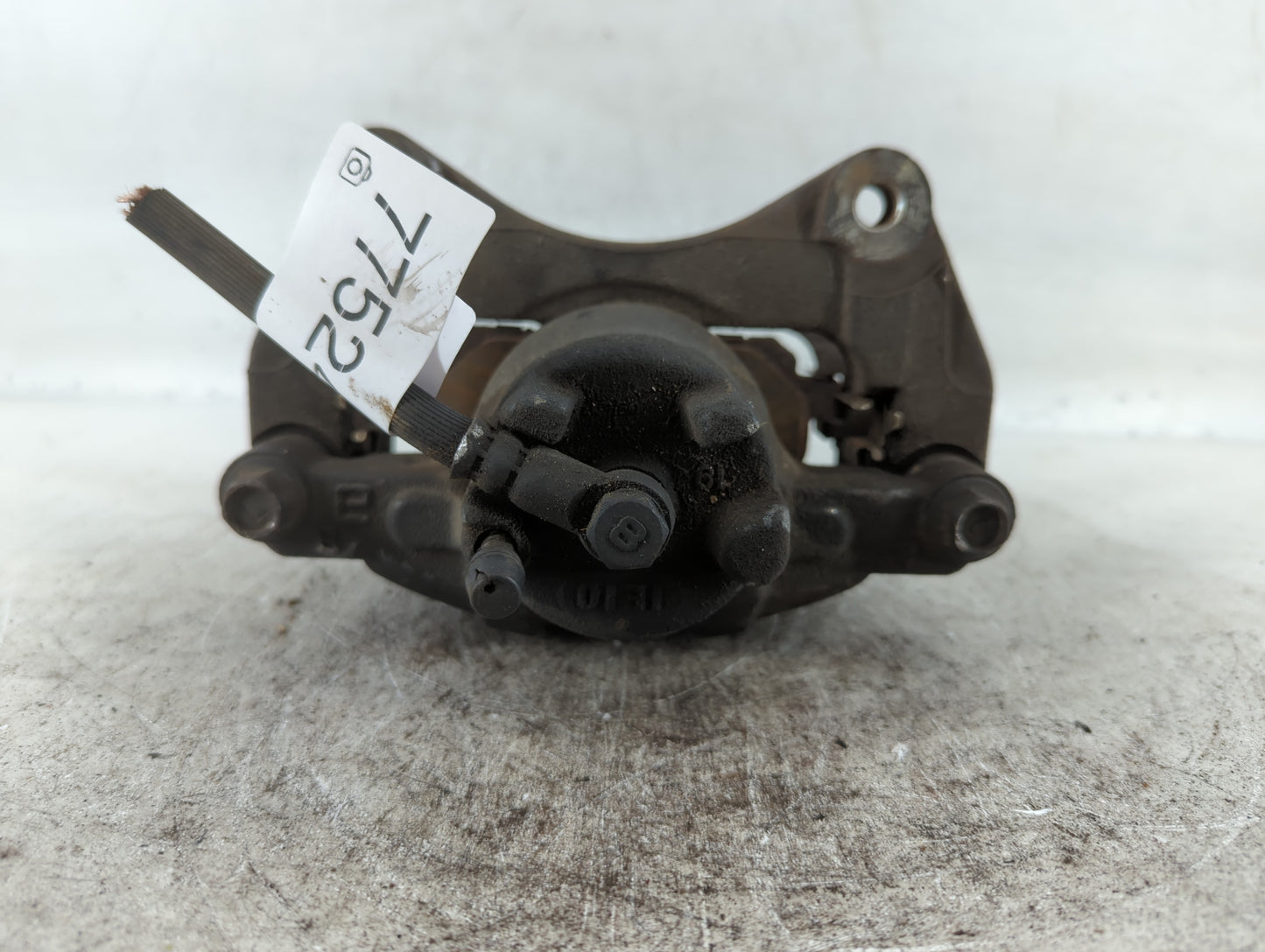 2011-2014 Chrysler 200 Front Passenger Right Brake Caliper - Oemusedautoparts1.com
