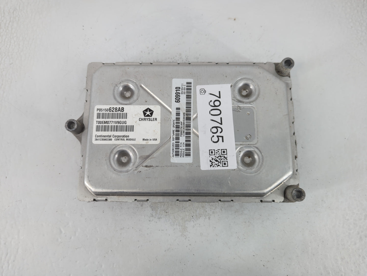 2011 Chrysler 200 PCM Engine Control Computer ECU ECM PCU OEM P/N:P68057014AF P05150628AB Fits OEM Used Auto Parts - Oemused