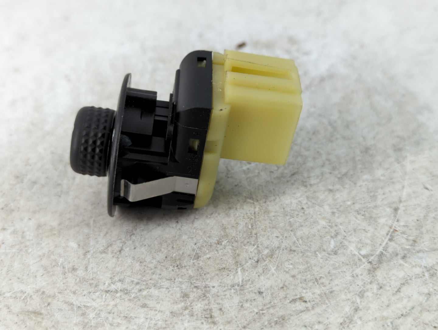 2011-2014 Chrysler 200 Master Power Window Switch Replacement Driver Side Left P/N:56040694AD Fits OEM Used Auto Parts - Oem