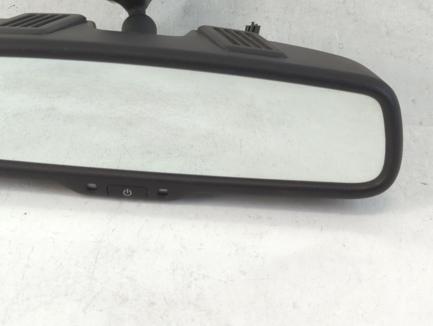 2011-2017 Chrysler 200 Interior Rear View Mirror Replacement OEM P/N:IE11026130 Fits OEM Used Auto Parts - Oemusedautoparts1