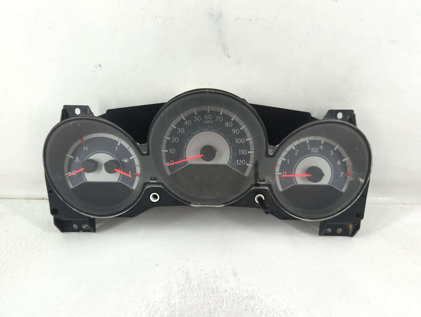 2011 Chrysler 200 Instrument Cluster Speedometer Gauges P/N:P56046514AC Fits Fits 2005 2006 OEM Used Auto Parts - Oemusedaut