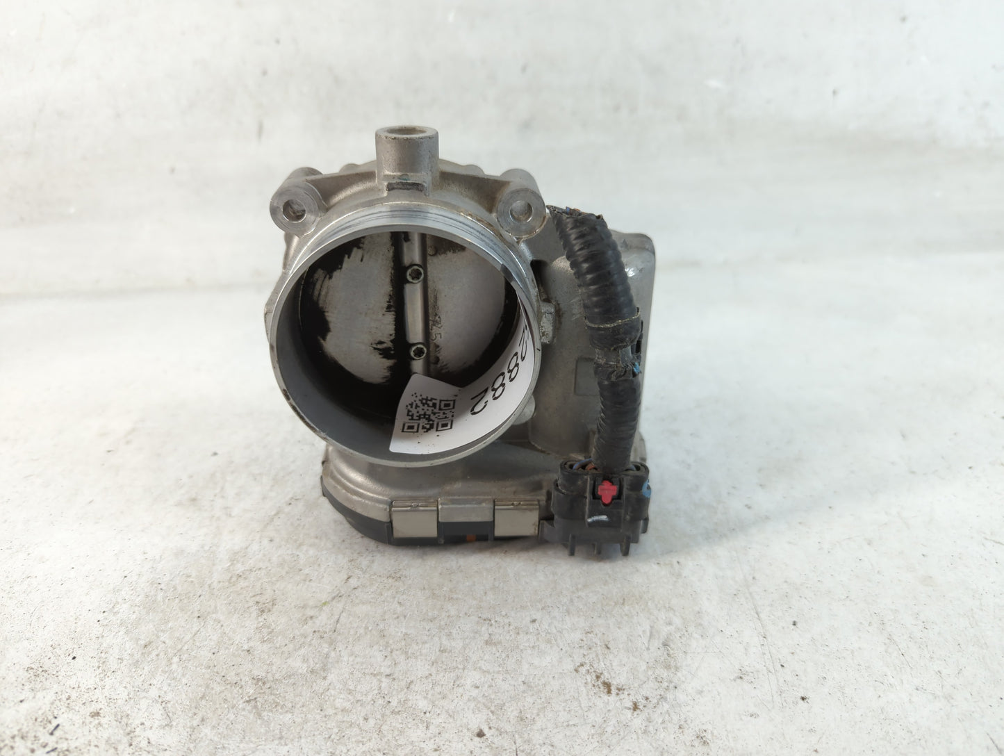 2011-2014 Chrysler 200 Throttle Body P/N:0 280 750 570 05184349AC Fits OEM Used Auto Parts - Oemusedautoparts1.com