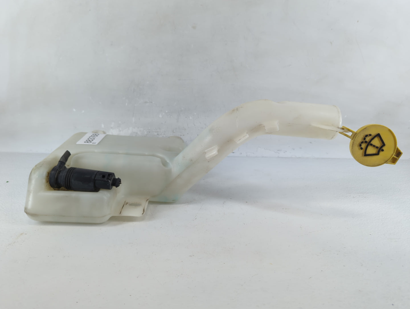 2011-2014 Chrysler 200 Windshield Washer Fluid Reservoir Bottle Oem - Oemusedautoparts1.com