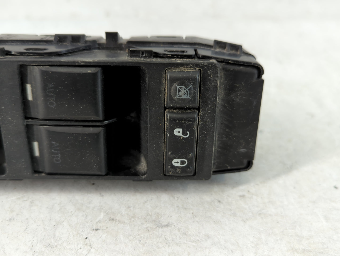 2011-2014 Chrysler 200 Master Power Window Switch Replacement Driver Side Left P/N:04602925AA Fits Fits 2011 2012 2013 2014 