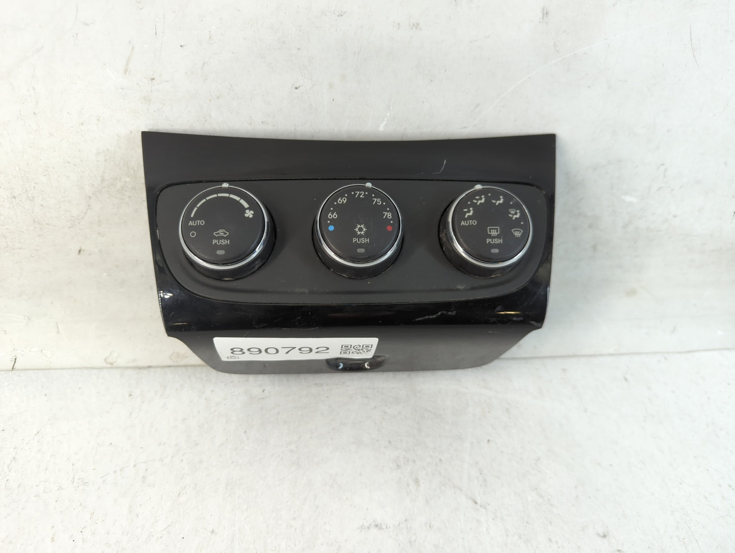 2011-2014 Chrysler 200 Climate Control Module Temperature AC/Heater Replacement P/N:P55111888AG Fits OEM Used Auto Parts - O