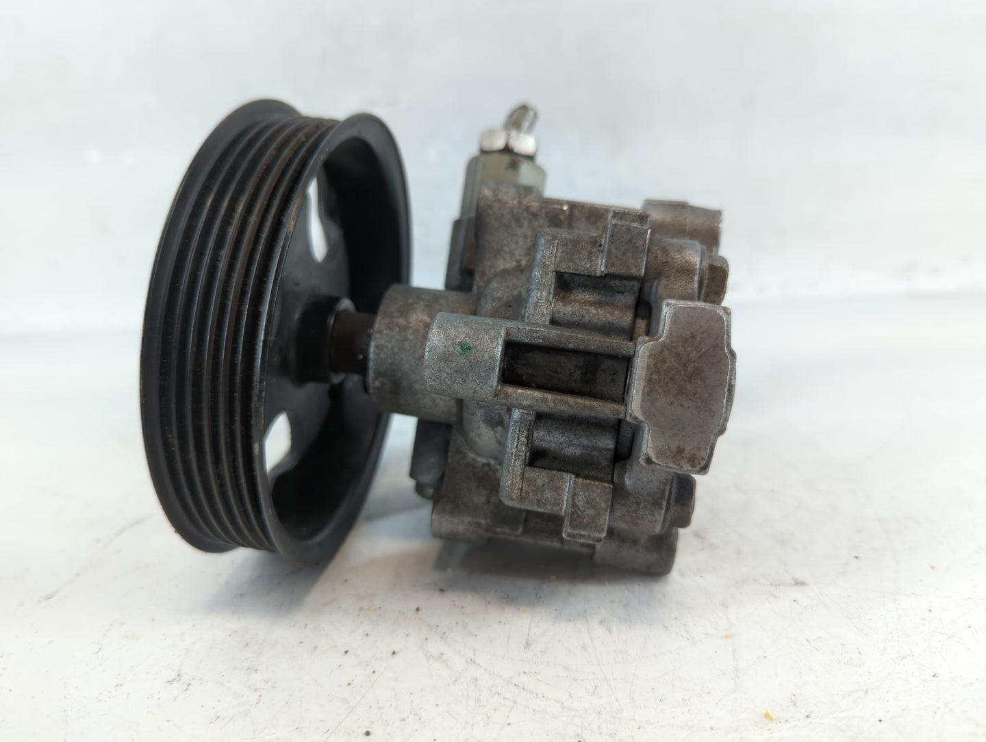 2011-2014 Chrysler 200 Power Steering Column Pump Oem - Oemusedautoparts1.com