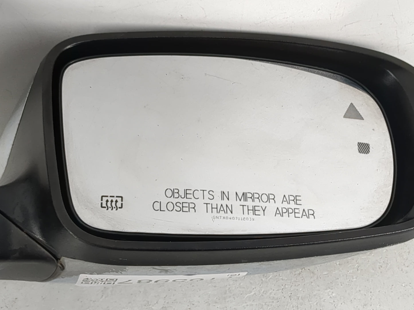 2011 Chrysler 300 Side Mirror Replacement Passenger Right View Door Mirror P/N:57010420AD Fits OEM Used Auto Parts - Oemused