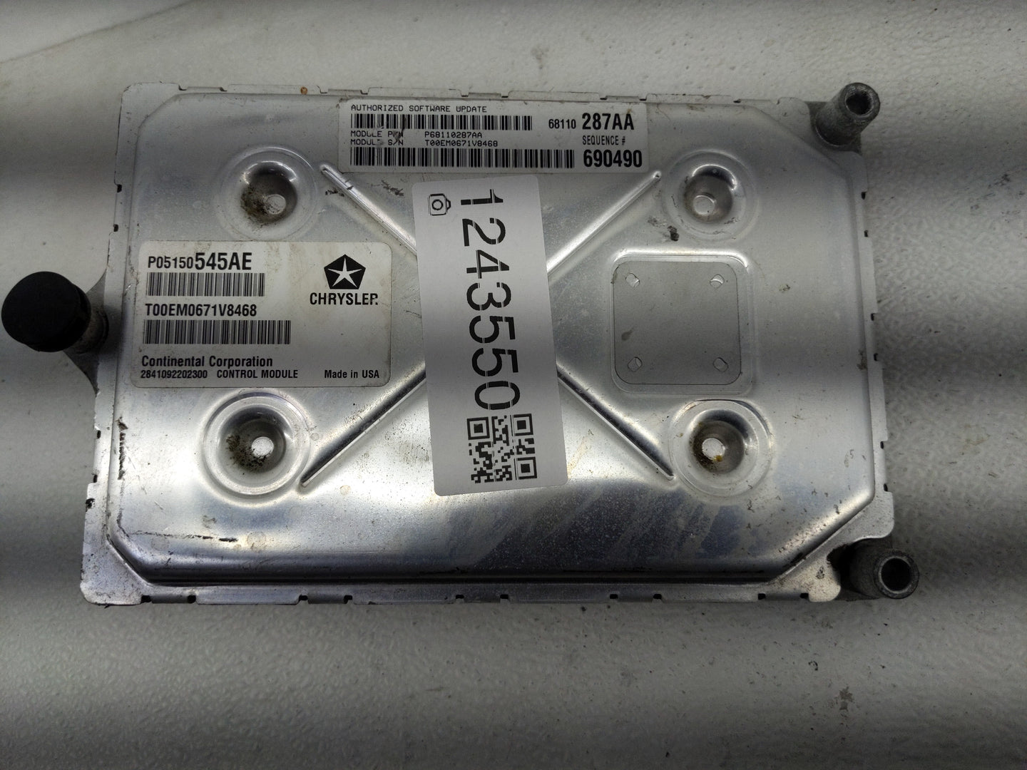 2011 Chrysler 300 PCM Engine Control Computer ECU ECM PCU OEM P/N:68110287AA P05150545AE Fits OEM Used Auto Parts - Oemuseda