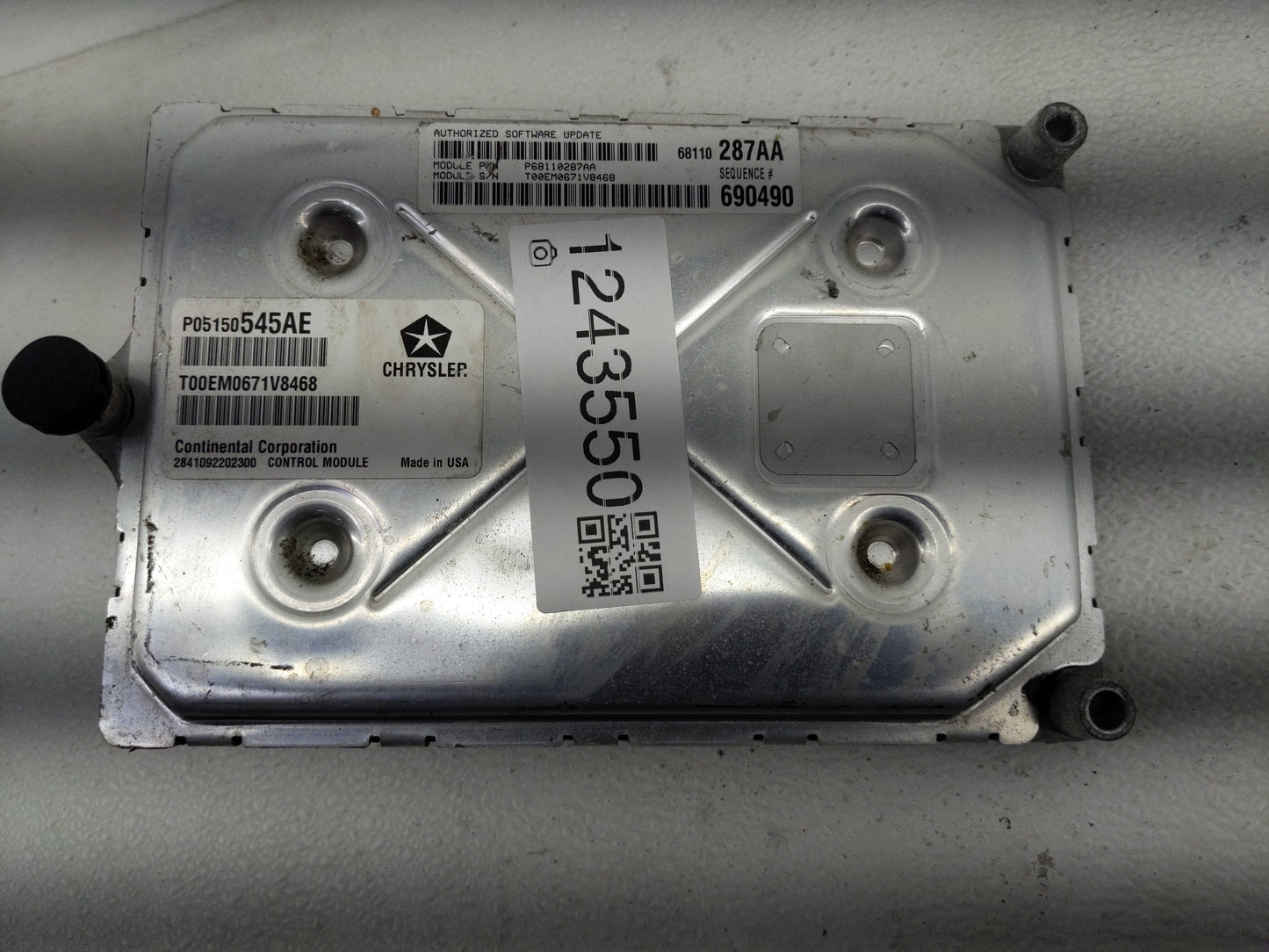2011 Chrysler 300 PCM Engine Control Computer ECU ECM PCU OEM P/N:68110287AA P05150545AE Fits OEM Used Auto Parts - Oemuseda
