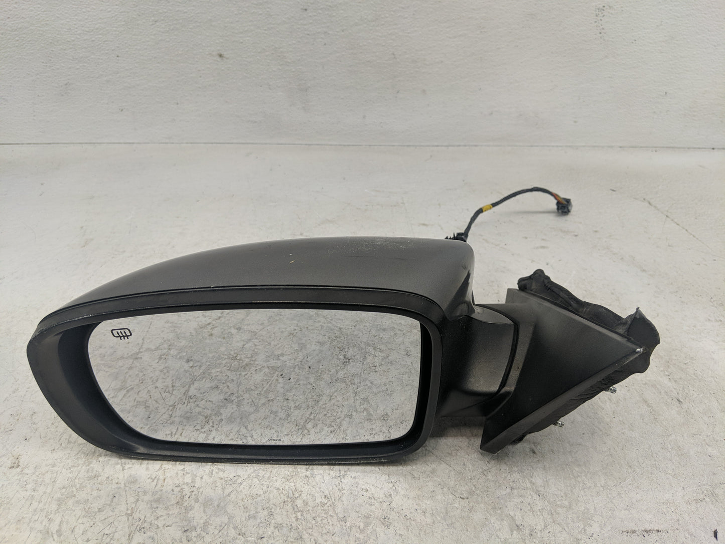 2011 Chrysler 300 Driver Side View Mirror - Left Door Mirror OEM Used - Oemusedautoparts1.com