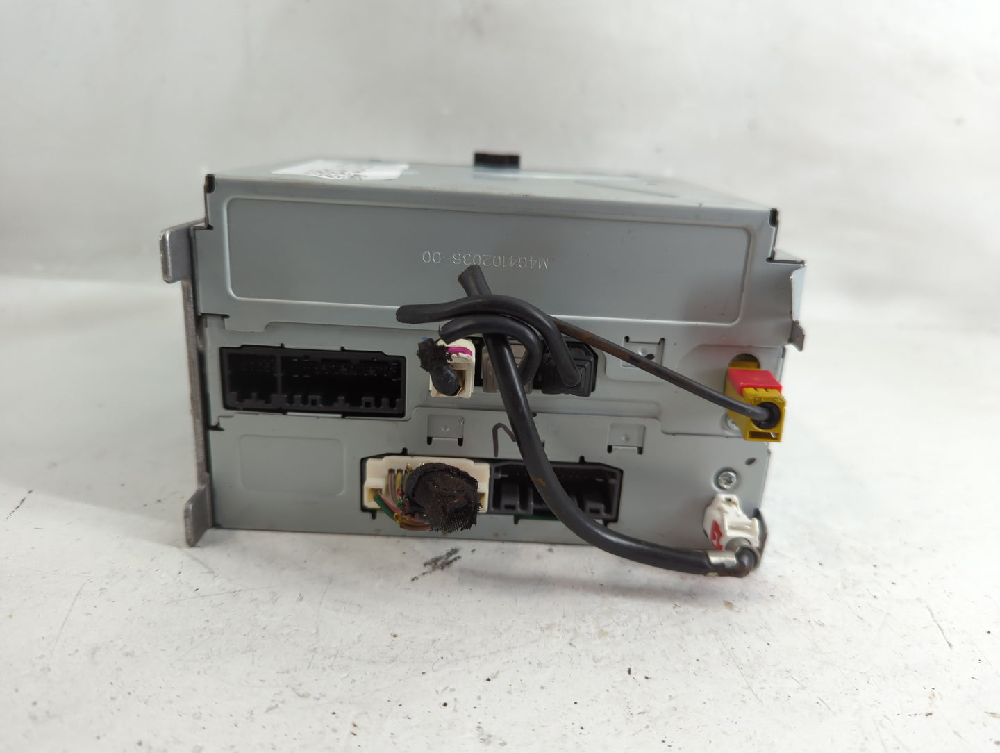 2011 Chrysler 300 Radio AM FM Cd Player Receiver Replacement P/N:P05064542AM Fits OEM Used Auto Parts - Oemusedautoparts1.co