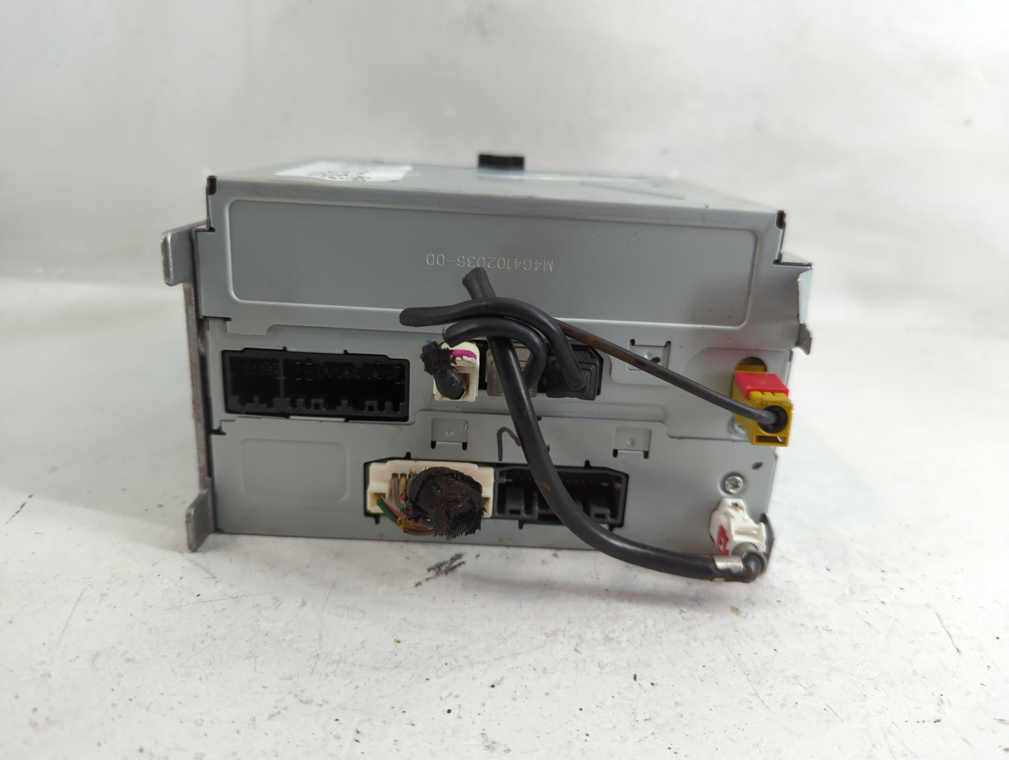 2011 Chrysler 300 Radio AM FM Cd Player Receiver Replacement P/N:P05064542AM Fits OEM Used Auto Parts - Oemusedautoparts1.co
