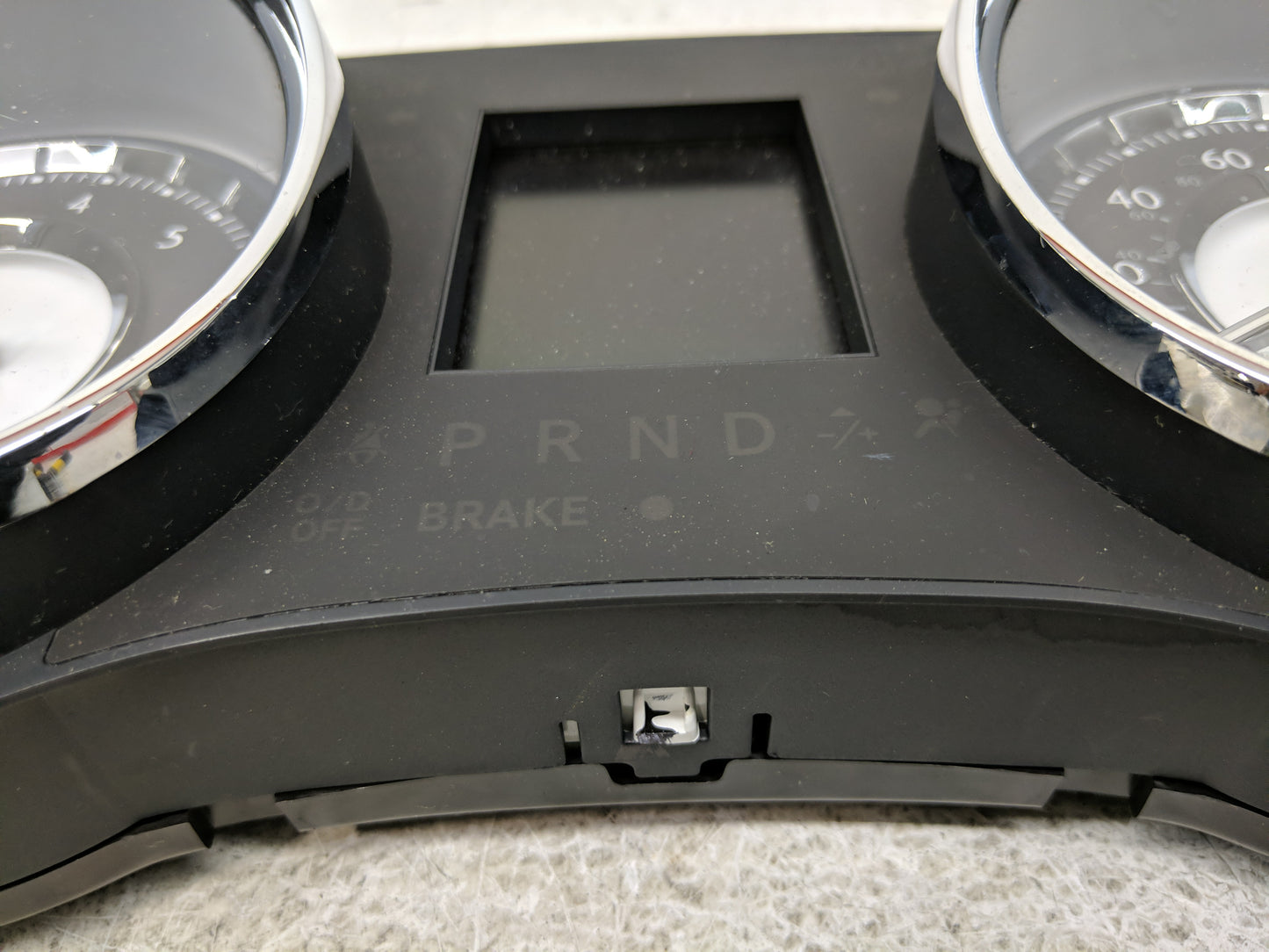 2011 Chrysler 300 Instrument Cluster Speedometer Gauges P/N:P68037330AI Fits OEM Used Auto Parts - Oemusedautoparts1.com