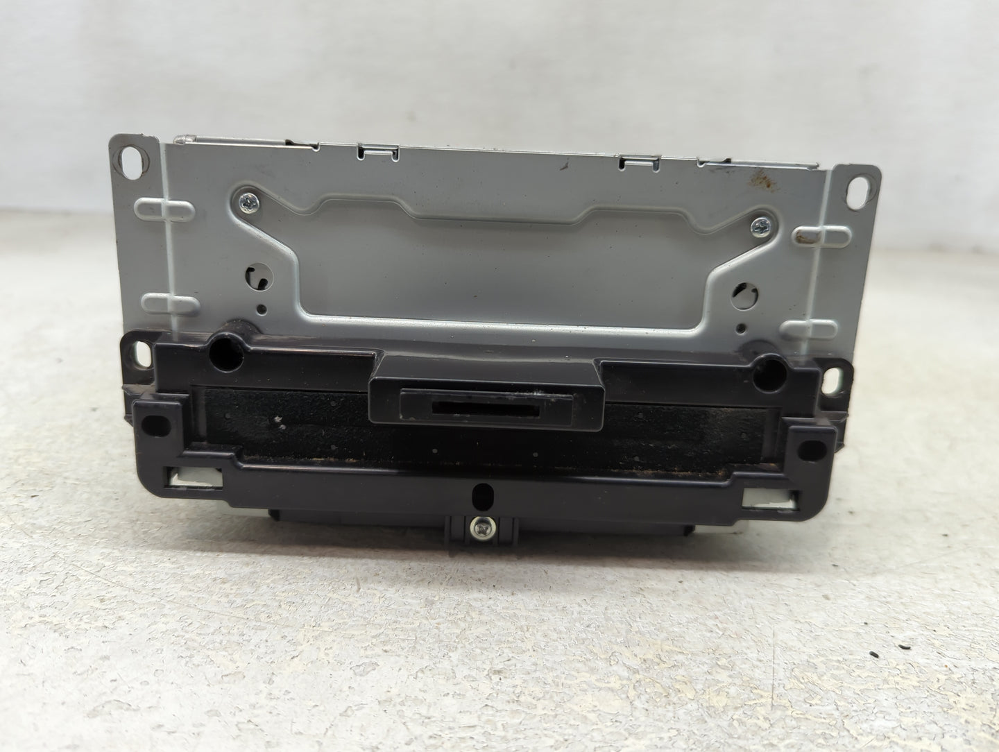 2011 Chrysler 300 Radio AM FM Cd Player Receiver Replacement P/N:05064538AN Fits OEM Used Auto Parts - Oemusedautoparts1.com