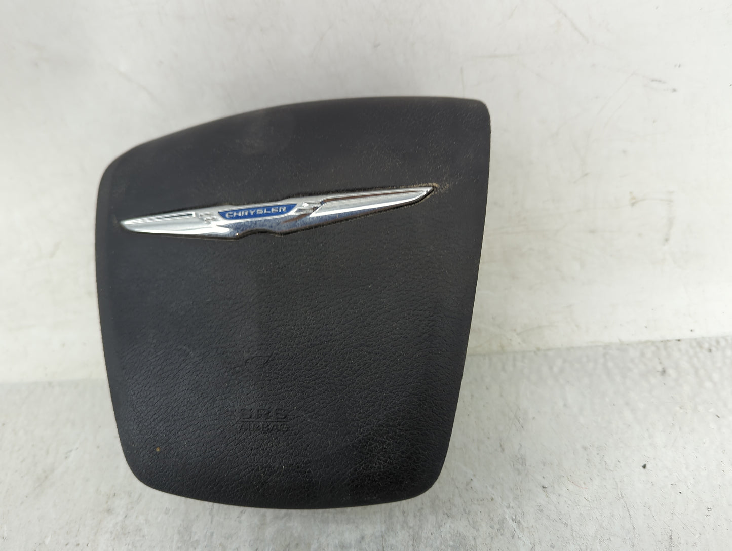 2011-2014 Chrysler 300 Air Bag Driver Left Steering Wheel Mounted Fits Fits 2011 2012 2013 2014 OEM Used Auto Parts - Oemuse