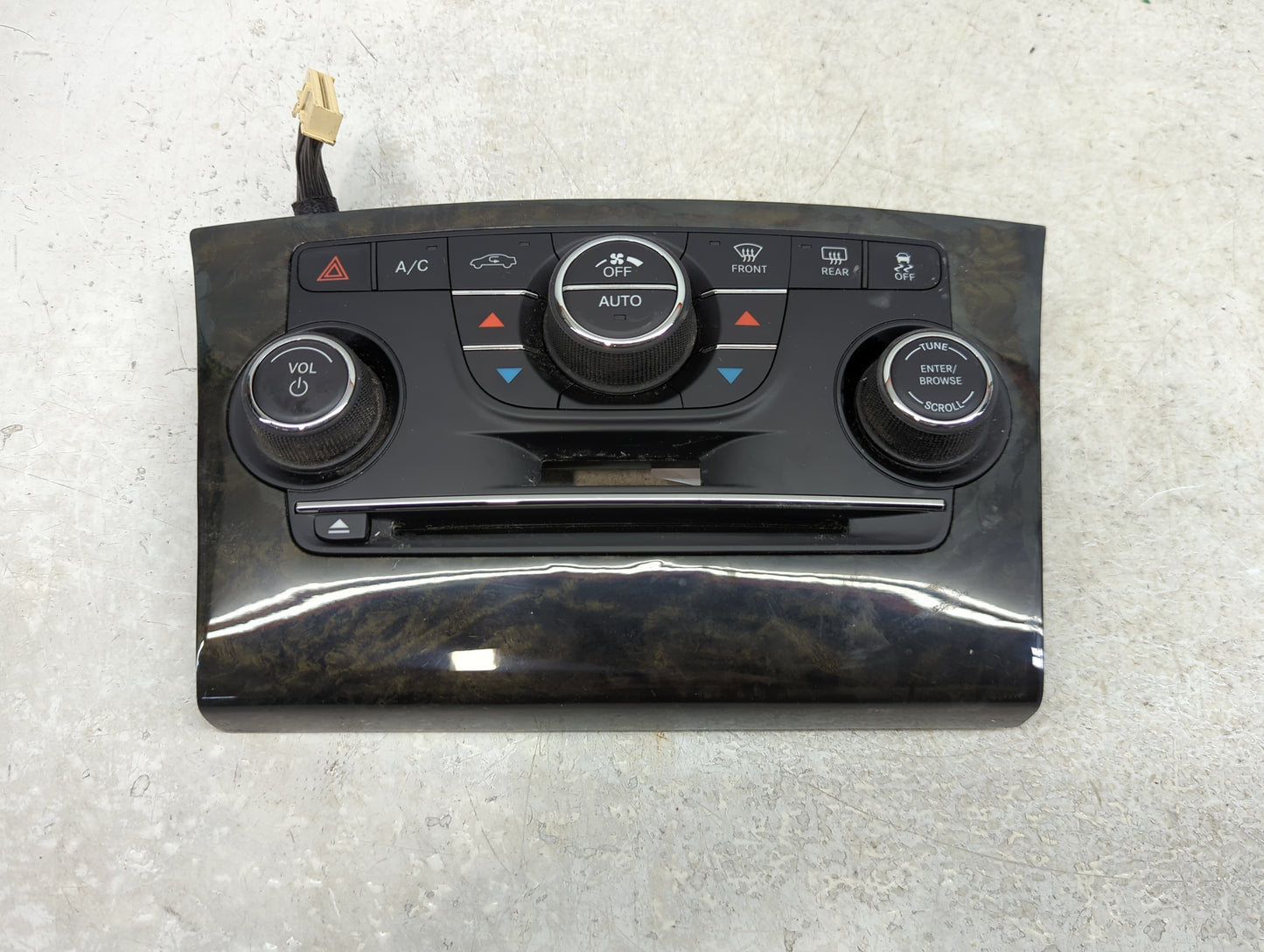 2011-2012 Chrysler 300 Climate Control Module Temperature AC/Heater Replacement P/N:1QH14AAAAC Fits Fits 2011 2012 OEM Used 