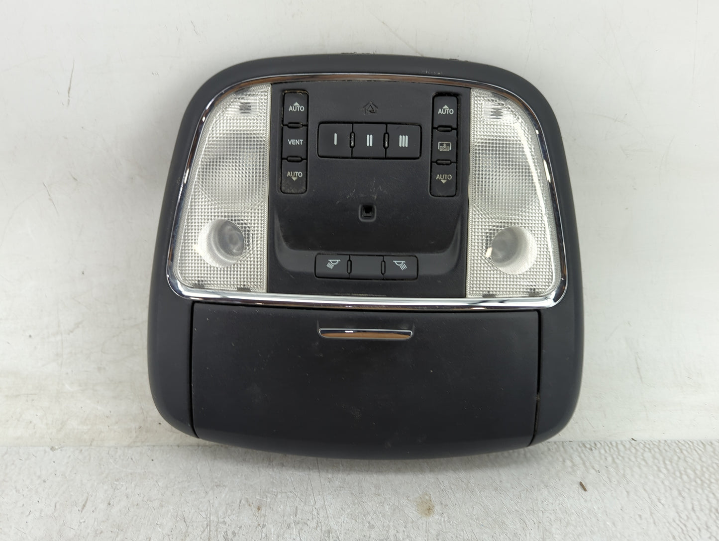 2011 Chrysler 300 Overhead Roof Console - Oemusedautoparts1.com