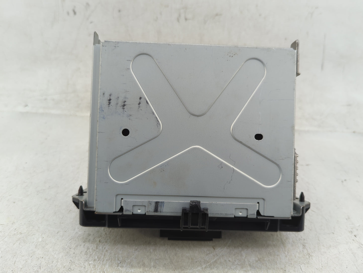 2011 Chrysler 300 Radio AM FM Cd Player Receiver Replacement P/N:P05064538AN Fits OEM Used Auto Parts - Oemusedautoparts1.co