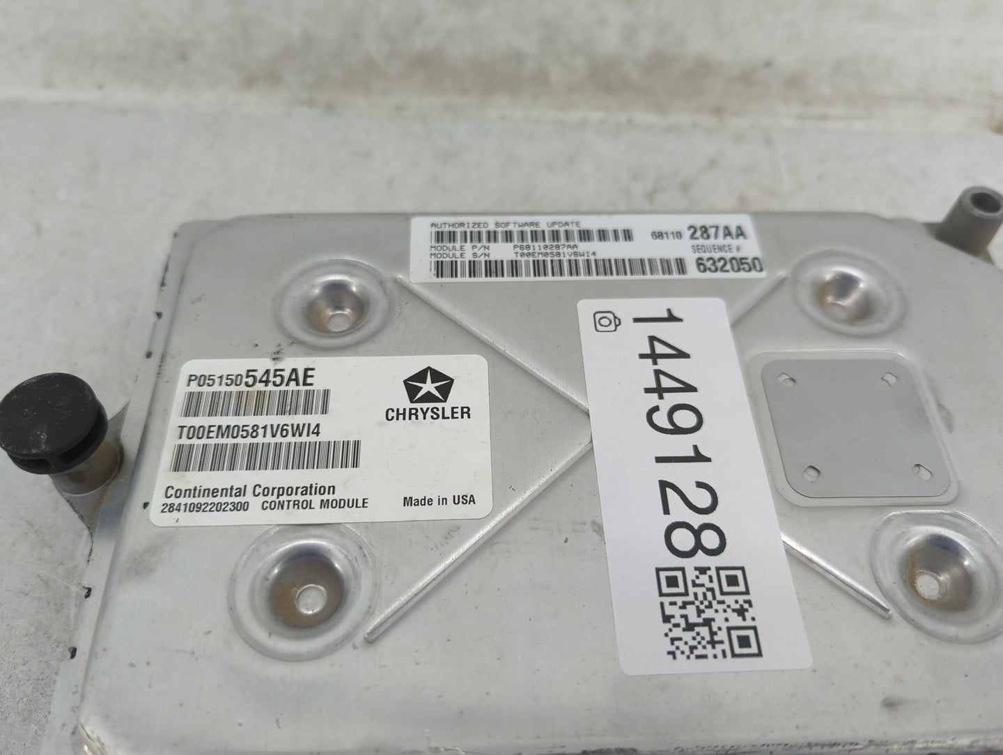 2011 Chrysler 300 PCM Engine Control Computer ECU ECM PCU OEM P/N:P05150545AE P68110287AA Fits OEM Used Auto Parts - Oemused