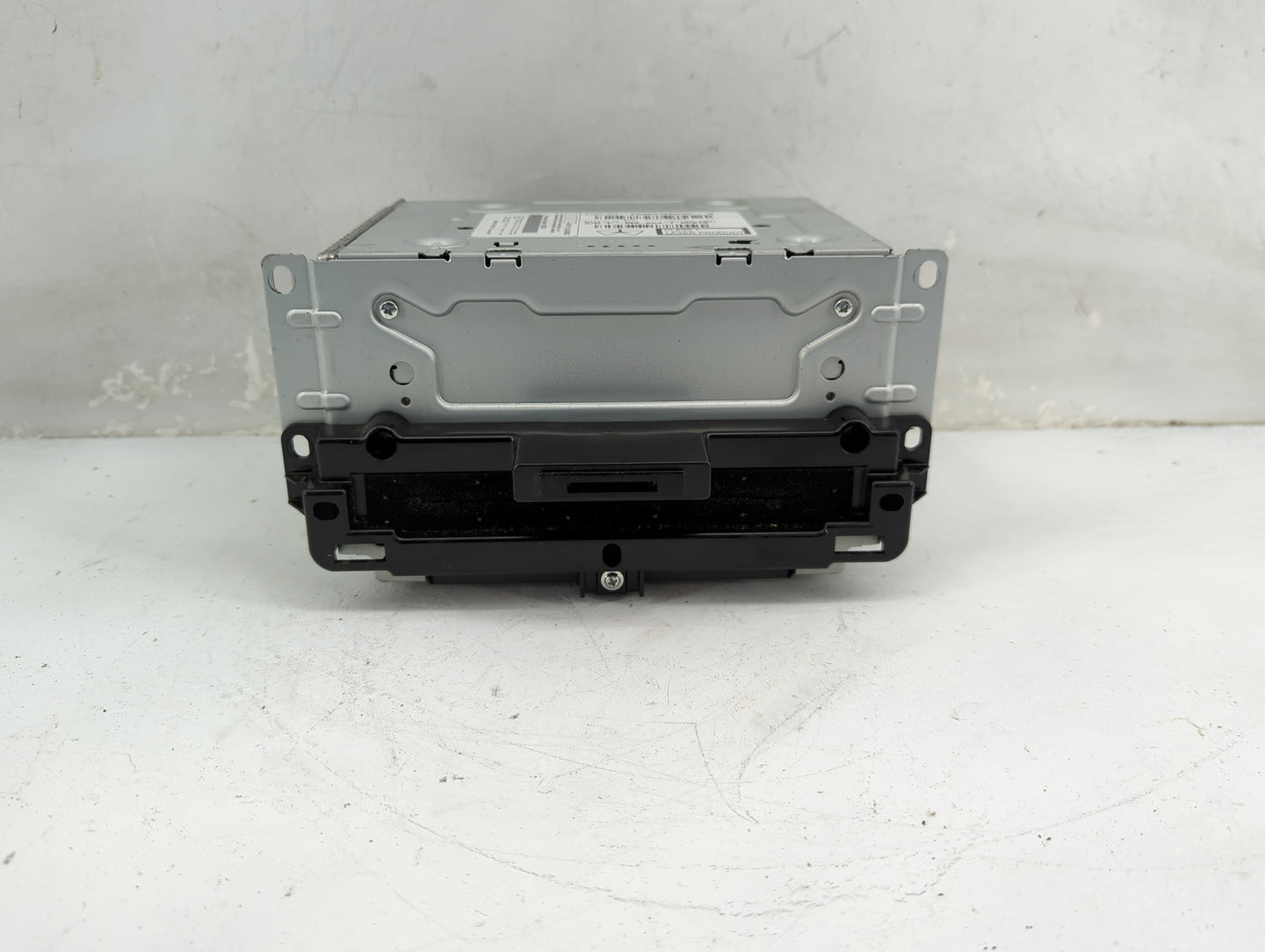 2011 Chrysler 300 Radio AM FM Cd Player Receiver Replacement P/N:P05064538AM CQ-UC00E0GX Fits OEM Used Auto Parts - Oemuseda