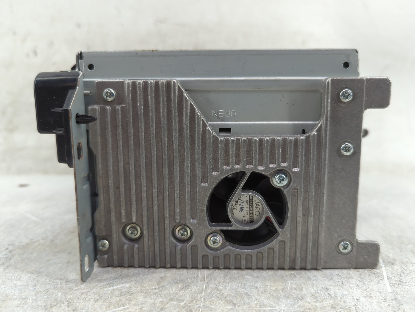 2011 Chrysler 300 Radio AM FM Cd Player Receiver Replacement P/N:P05064538AM CQ-UC00E0GX Fits OEM Used Auto Parts - Oemuseda