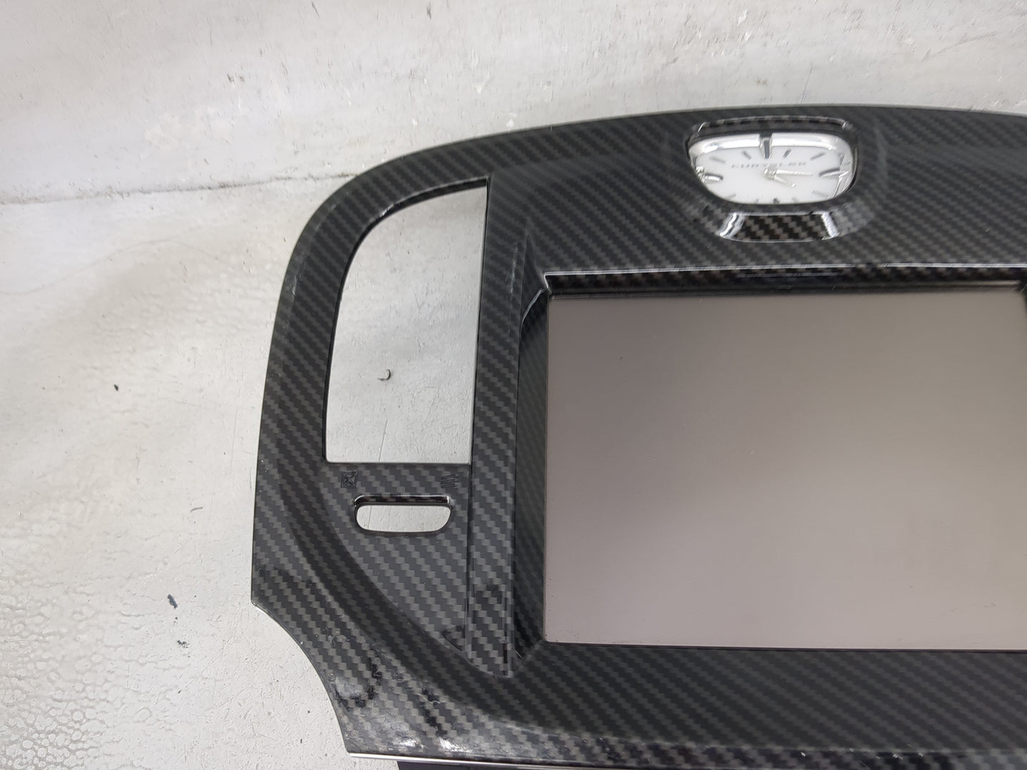 2011-2014 Chrysler 300 Information Display Screen 1494751 - Oemusedautoparts1.com