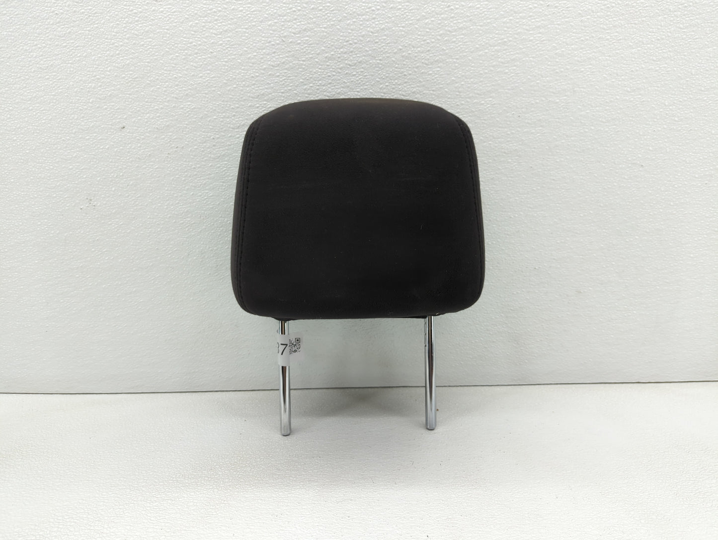 Chrysler 300 Headrest Head Rest Front Driver Passenger Seat Black - Oemusedautoparts1.com