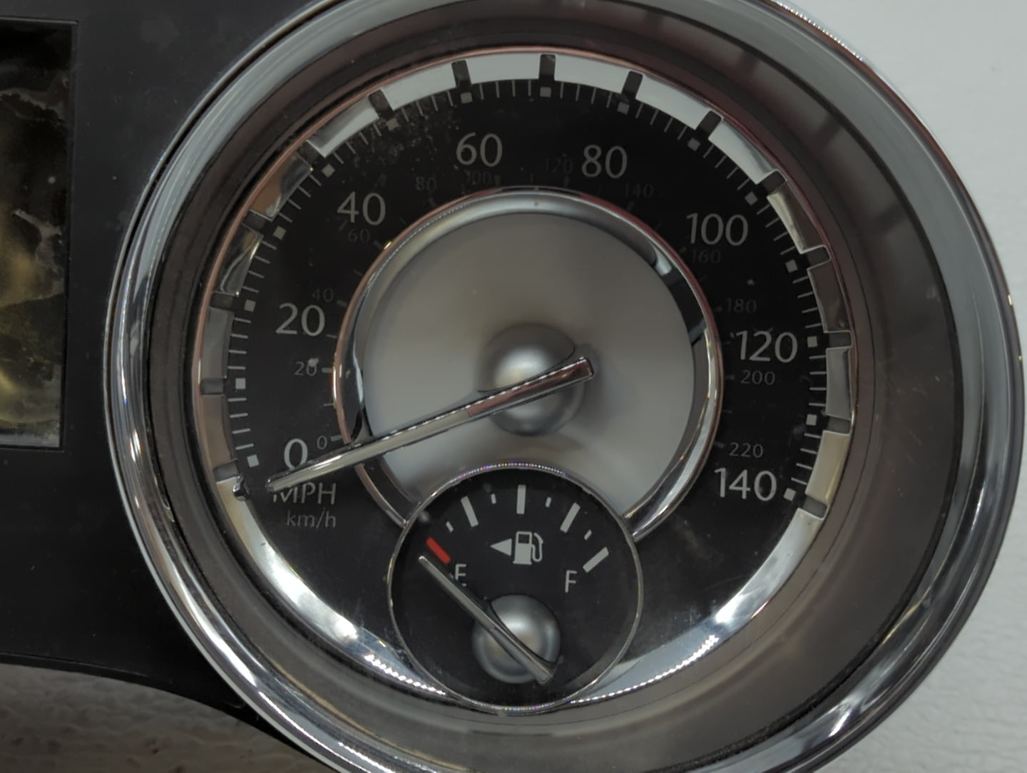 2011 Chrysler 300 Instrument Cluster Speedometer Gauges P/N:P68037330AH Fits OEM Used Auto Parts - Oemusedautoparts1.com