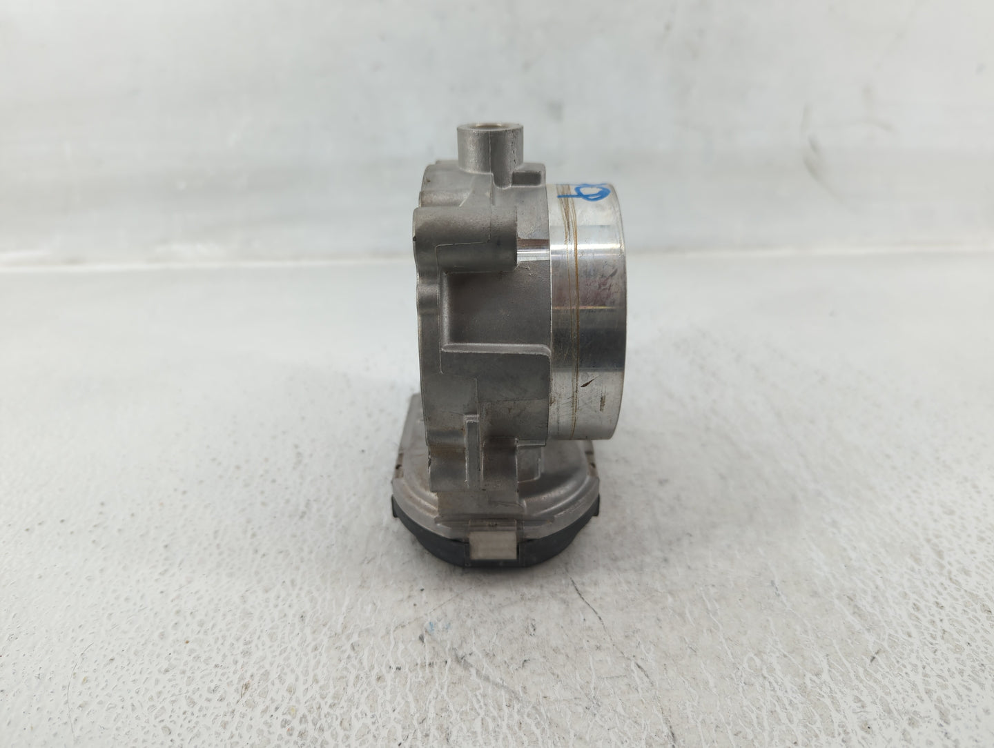 2011-2022 Chrysler 300 Throttle Body P/N:05184349AC Fits Fits 2011 2012 2013 2014 2015 2016 2017 2018 2019 2020 2021 2022 OE