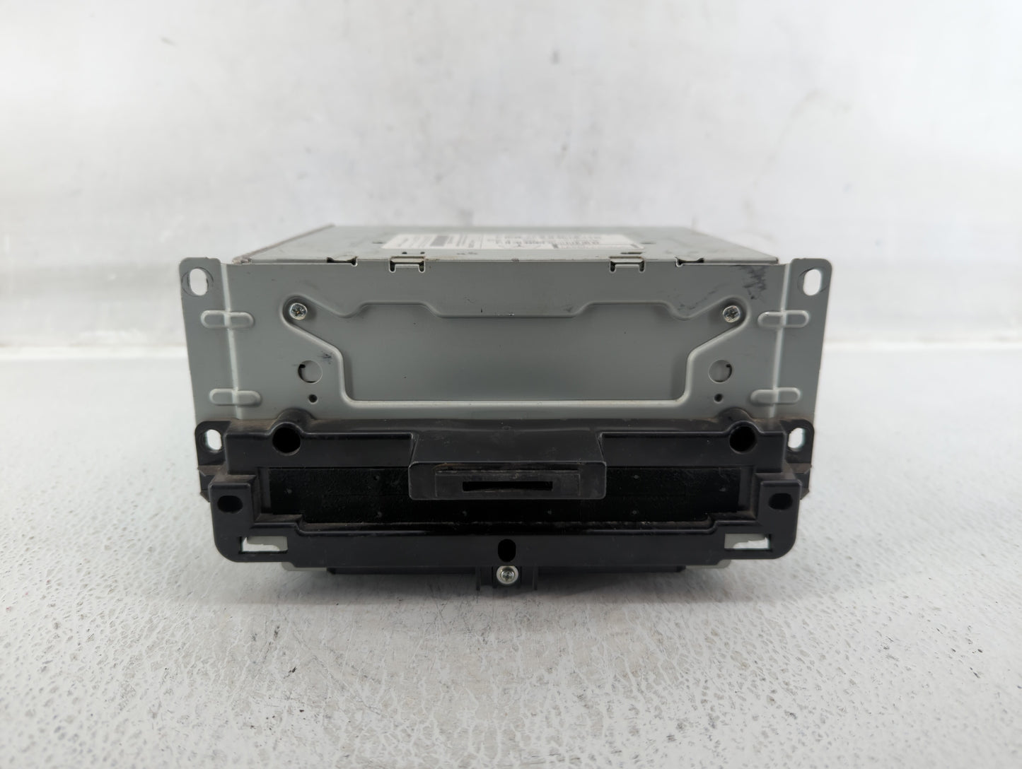 2011-2011 Chrysler 300 Am Fm Cd Player Radio Receiver - Oemusedautoparts1.com