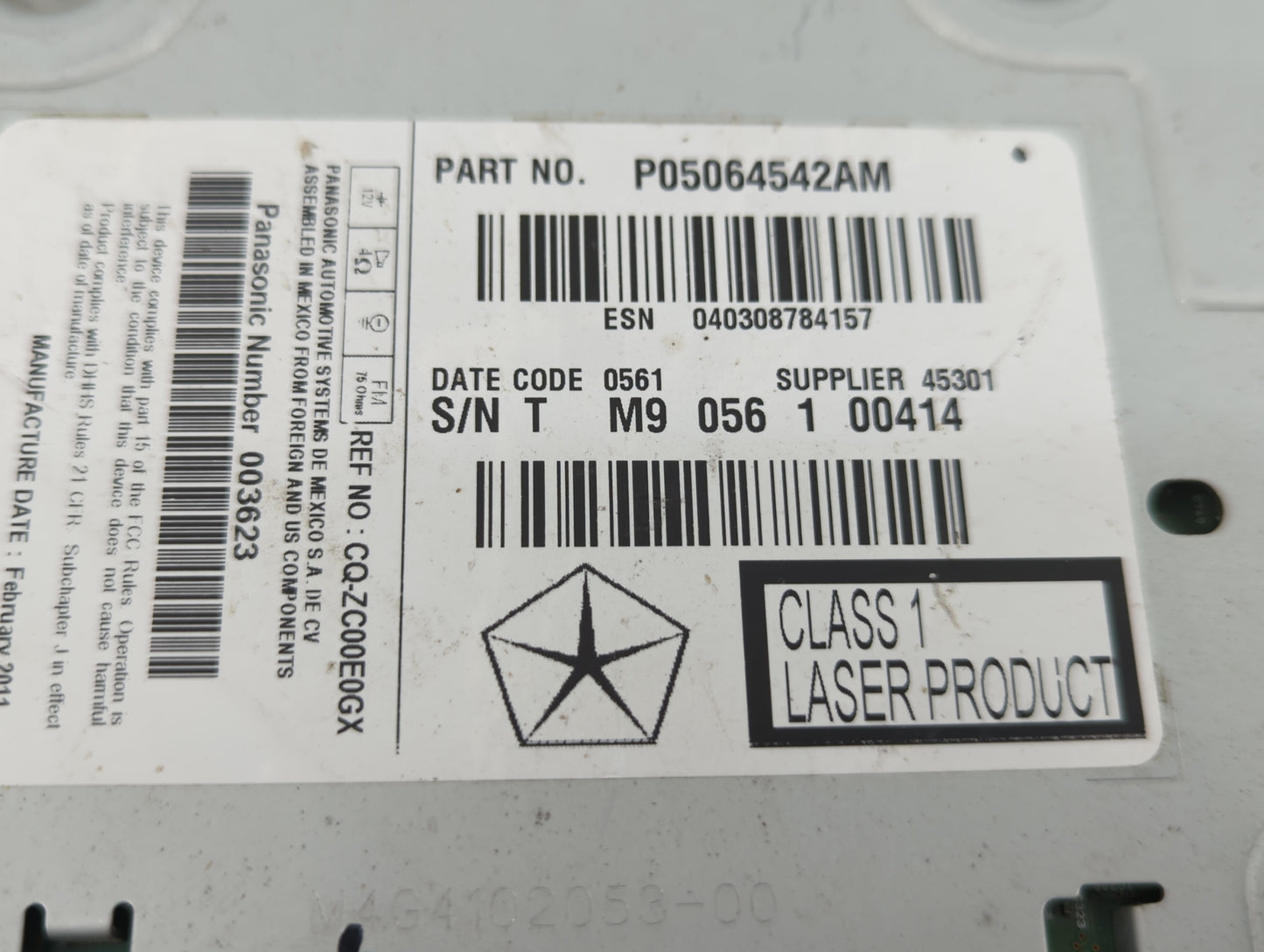 2011-2011 Chrysler 300 Am Fm Cd Player Radio Receiver - Oemusedautoparts1.com