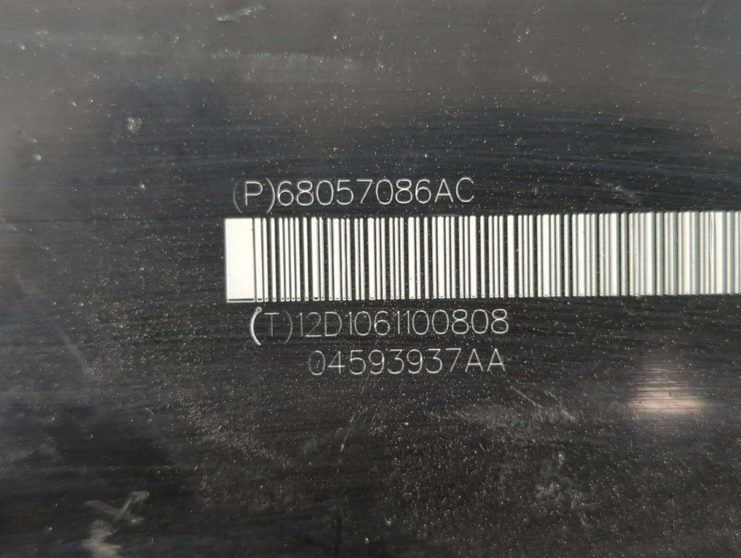 2011 Chrysler 300 Fuel Vapor Charcoal Canister - Oemusedautoparts1.com