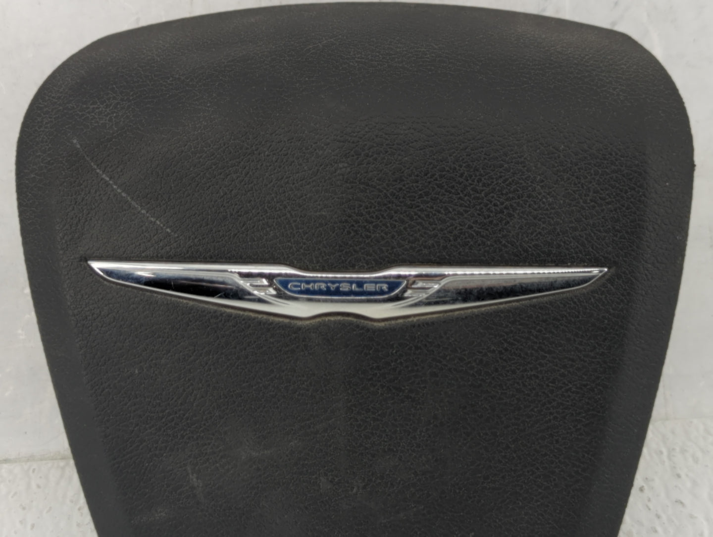 2011-2014 Chrysler 300 Air Bag Passenger Right Knee OEM P/N:P1JA22DX9AE Fits Fits 2011 2012 2013 2014 OEM Used Auto Parts - 