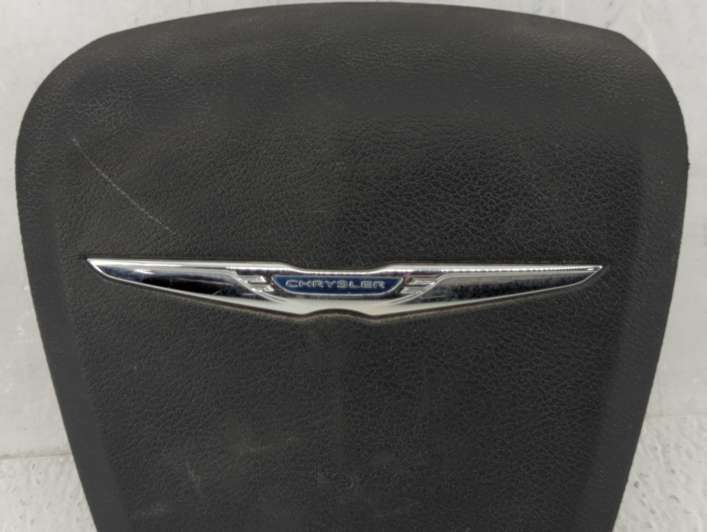 2011-2014 Chrysler 300 Air Bag Passenger Right Knee OEM P/N:P1JA22DX9AE Fits Fits 2011 2012 2013 2014 OEM Used Auto Parts - 