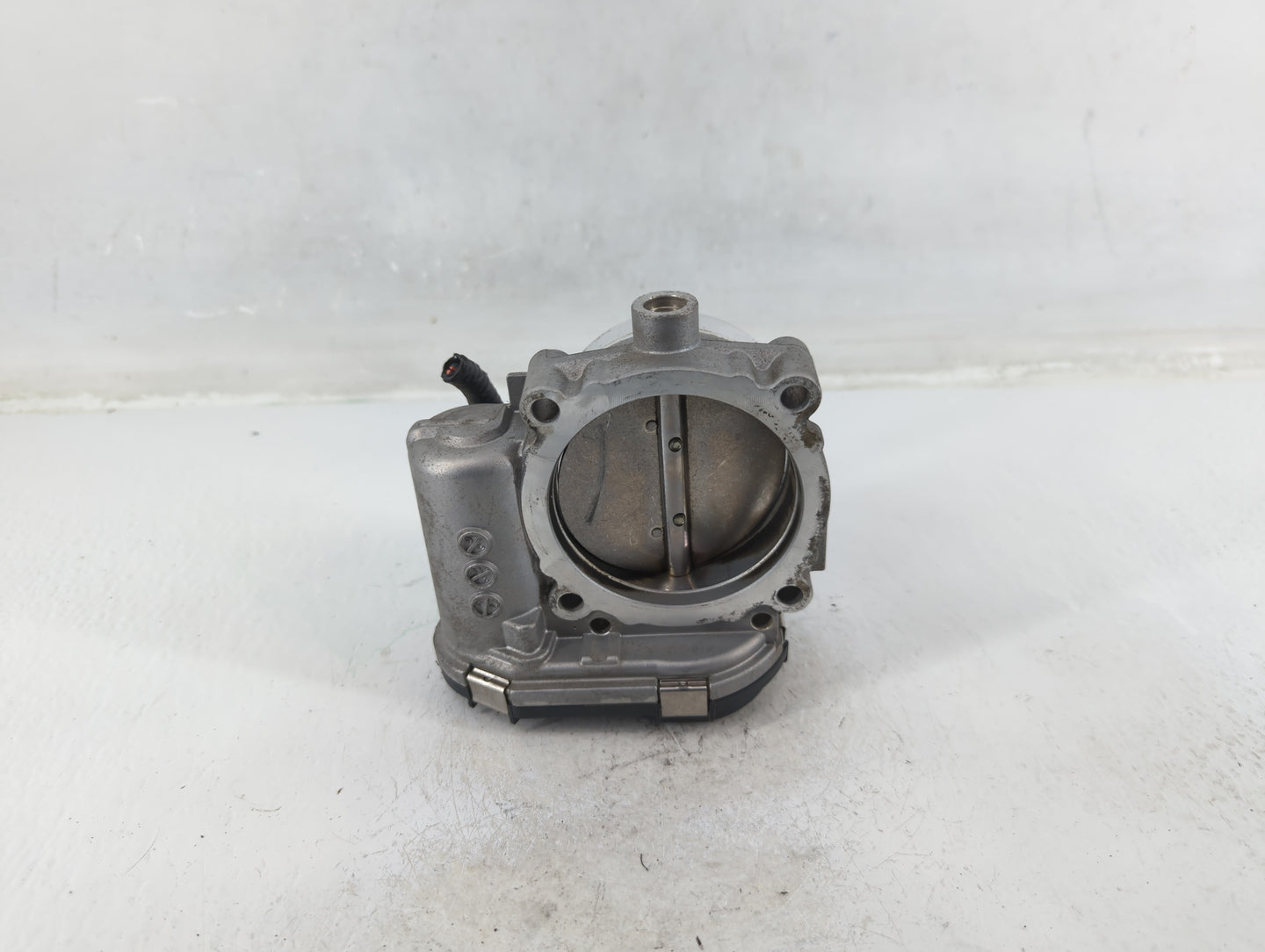 2011-2022 Chrysler 300 Throttle Body P/N:0 280 750 570 05184349AC Fits OEM Used Auto Parts - Oemusedautoparts1.com