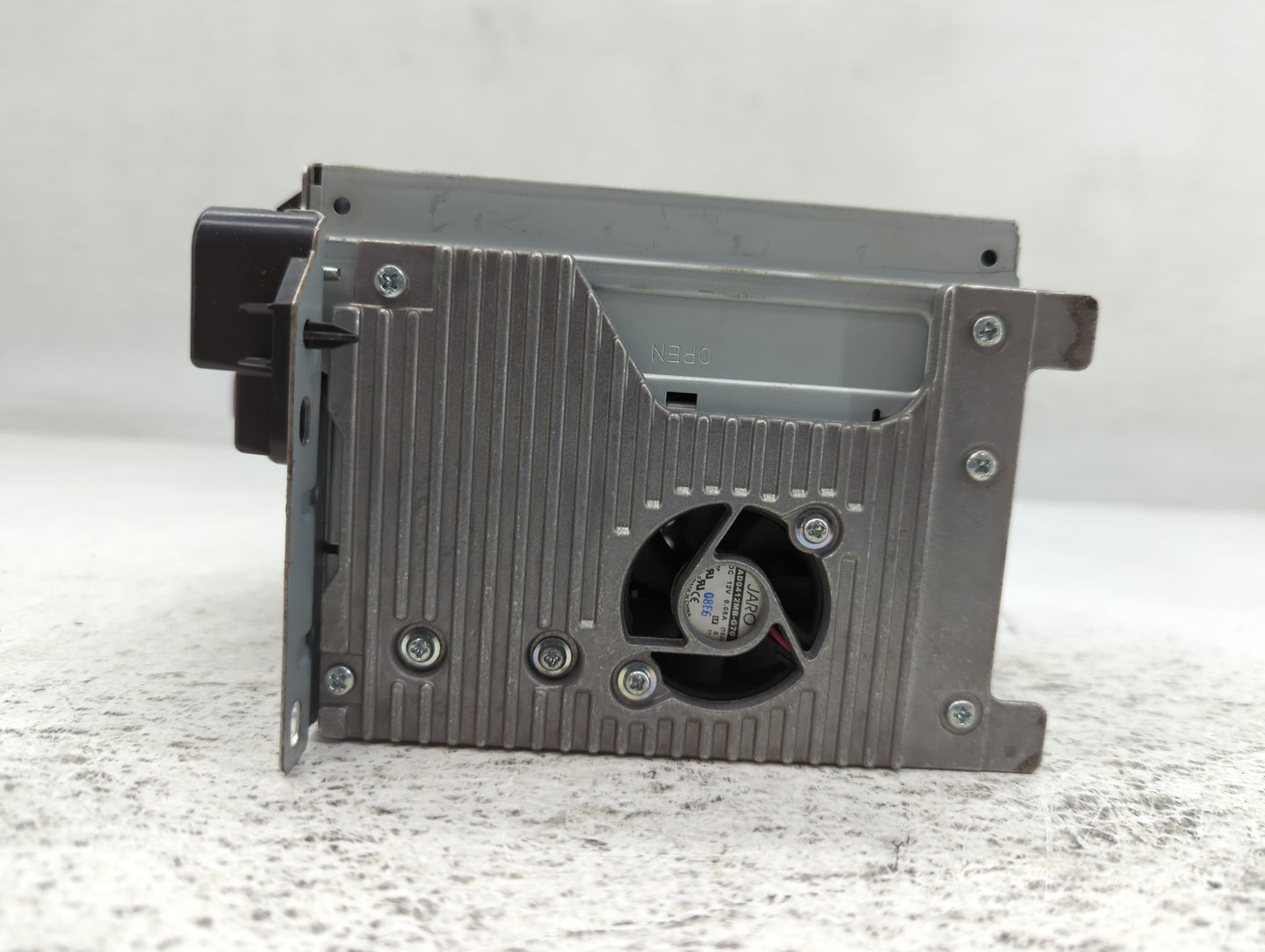 2011-2011 Chrysler 300 Am Fm Cd Player Radio Receiver - Oemusedautoparts1.com