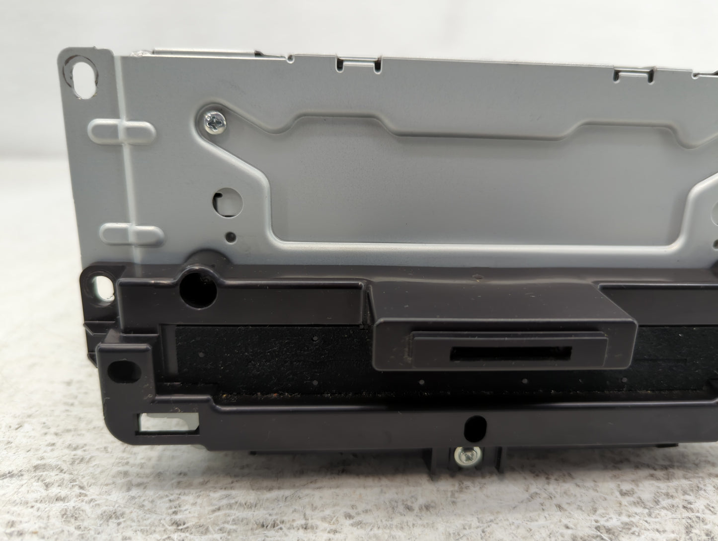 2011 Chrysler 300 Radio AM FM Cd Player Receiver Replacement P/N:P05064542AM Fits OEM Used Auto Parts - Oemusedautoparts1.co