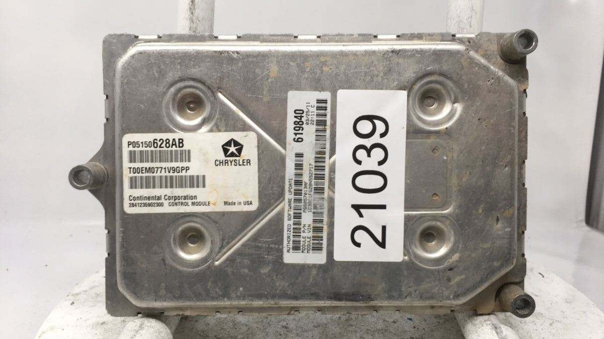 2011 Chrysler Chrysler 200 PCM Engine Control Computer ECU ECM PCU OEM P/N:P05150628AB OEM Used Auto Parts - Oemusedautopart
