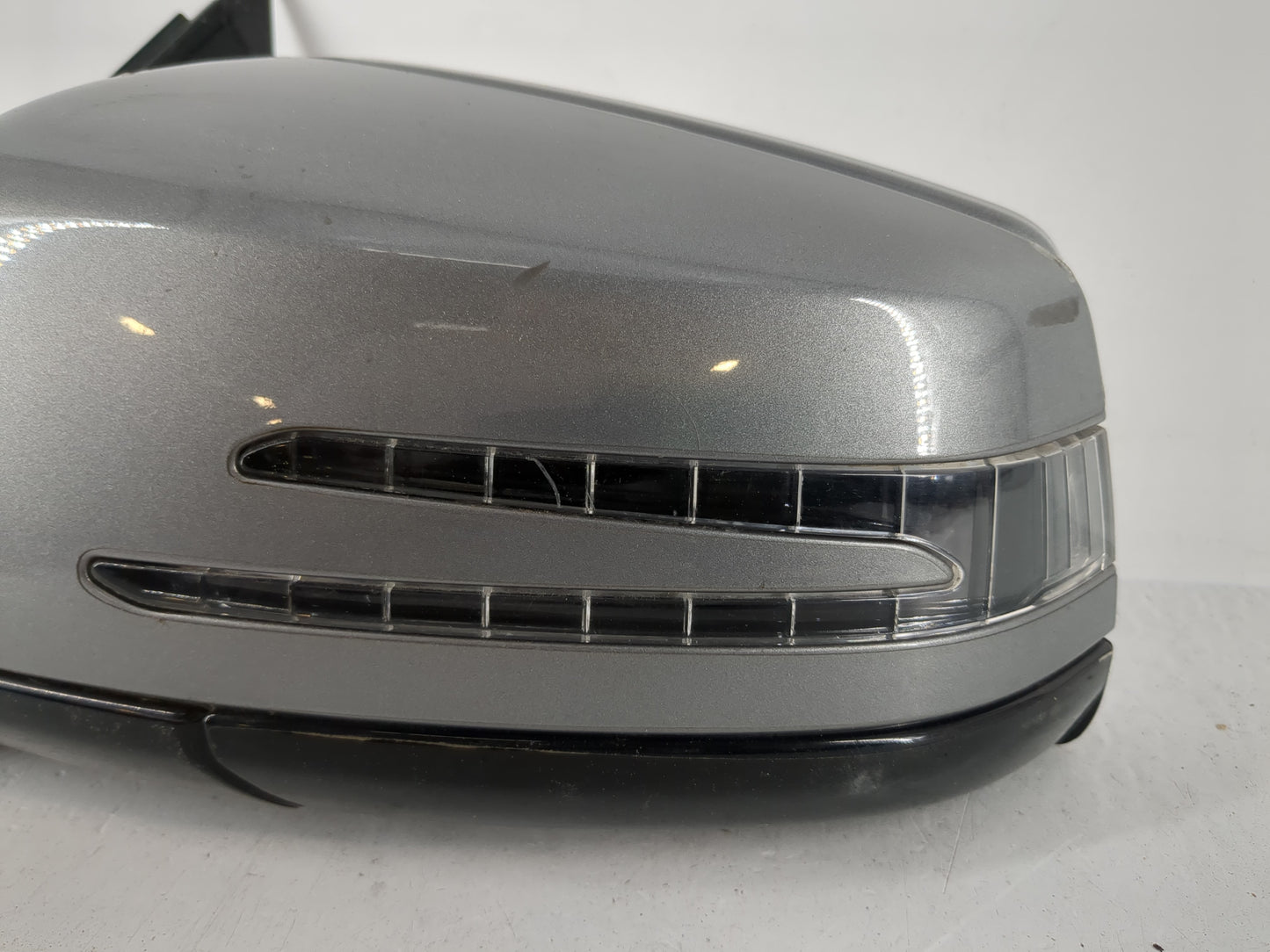2011 Chrysler E Class Driver Side View Mirror - Left Door Mirror OEM Used - Oemusedautoparts1.com