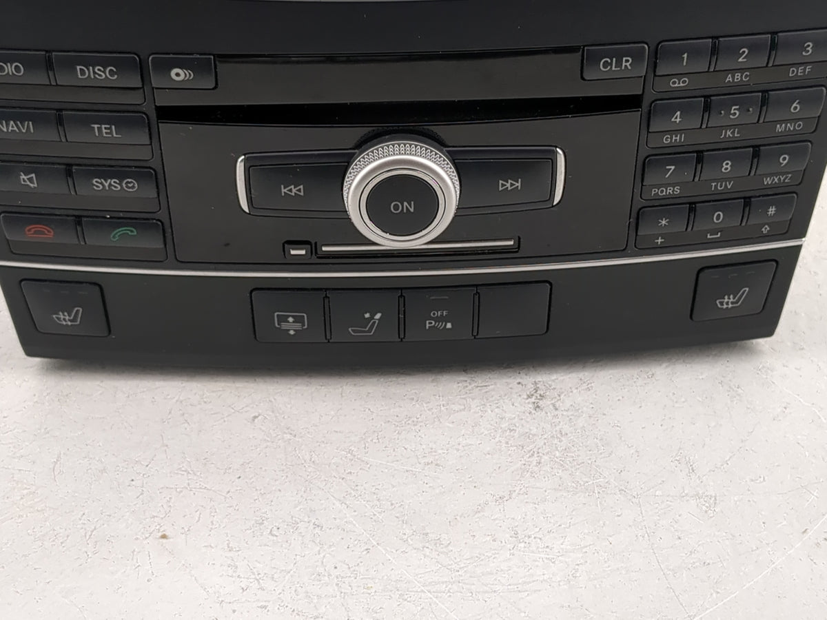 2011 Chrysler E Class Radio AM FM Cd Player Receiver Replacement P/N:A 212 900 86 09 OEM Used Auto Parts - Oemusedautoparts1