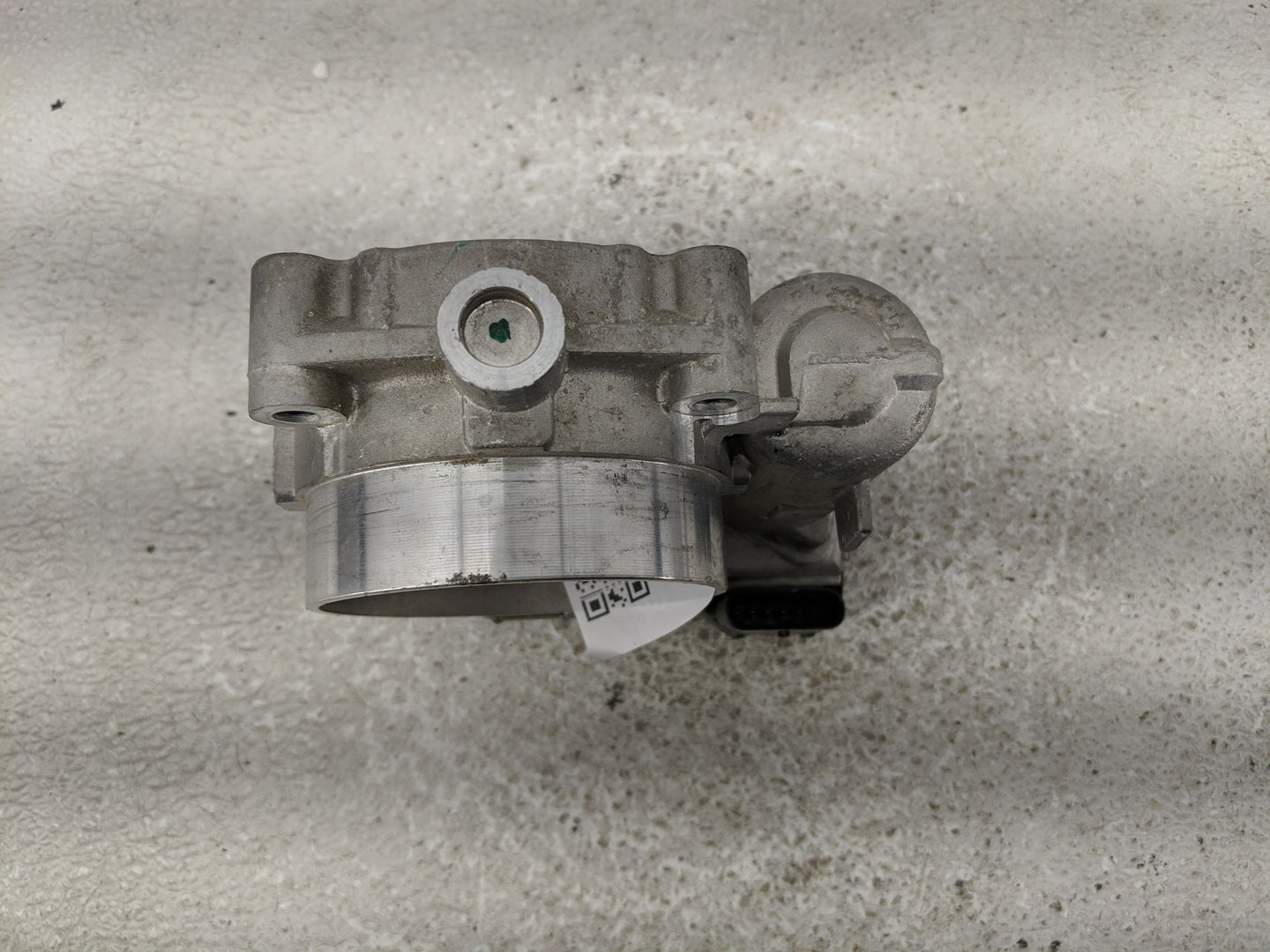 2011 Chrysler Pacifica Throttle Body P/N:05184349AC Fits OEM Used Auto Parts - Oemusedautoparts1.com