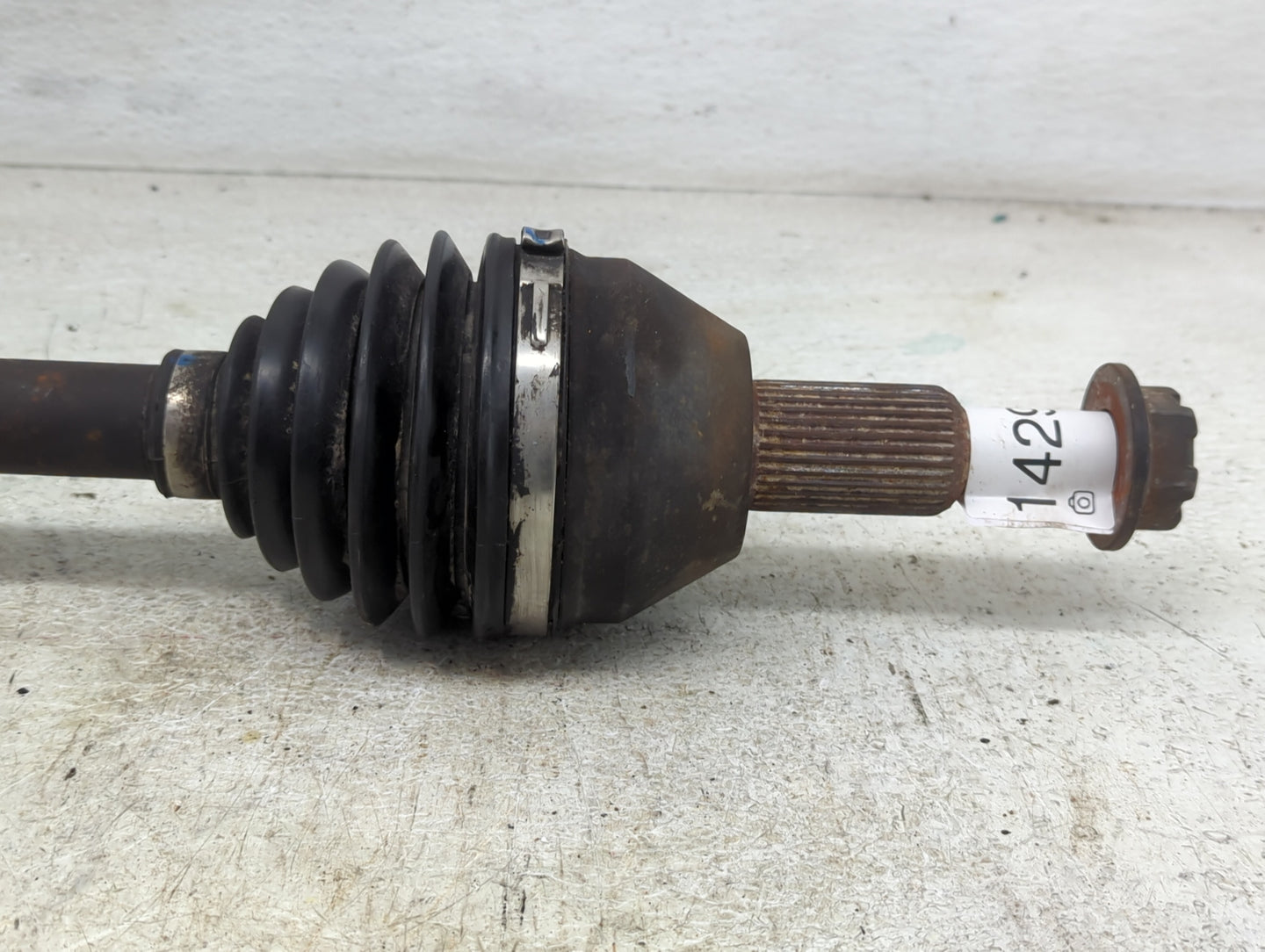 Chrysler Town And Country Axle Shaft Front Driver Cv C/v - Oemusedautoparts1.com
