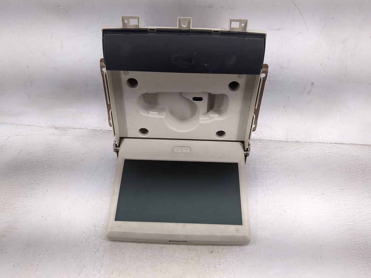 Chrysler Town And Country Information Radio Display Screen Tan 1511993 - Oemusedautoparts1.com