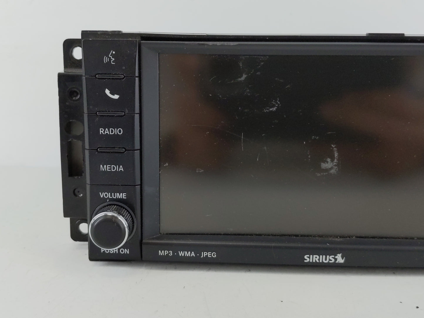 2011 Chrysler Town & Country Radio AM FM Cd Player Receiver Replacement P/N:P05064829AH P05064829AG Fits OEM Used Auto Parts